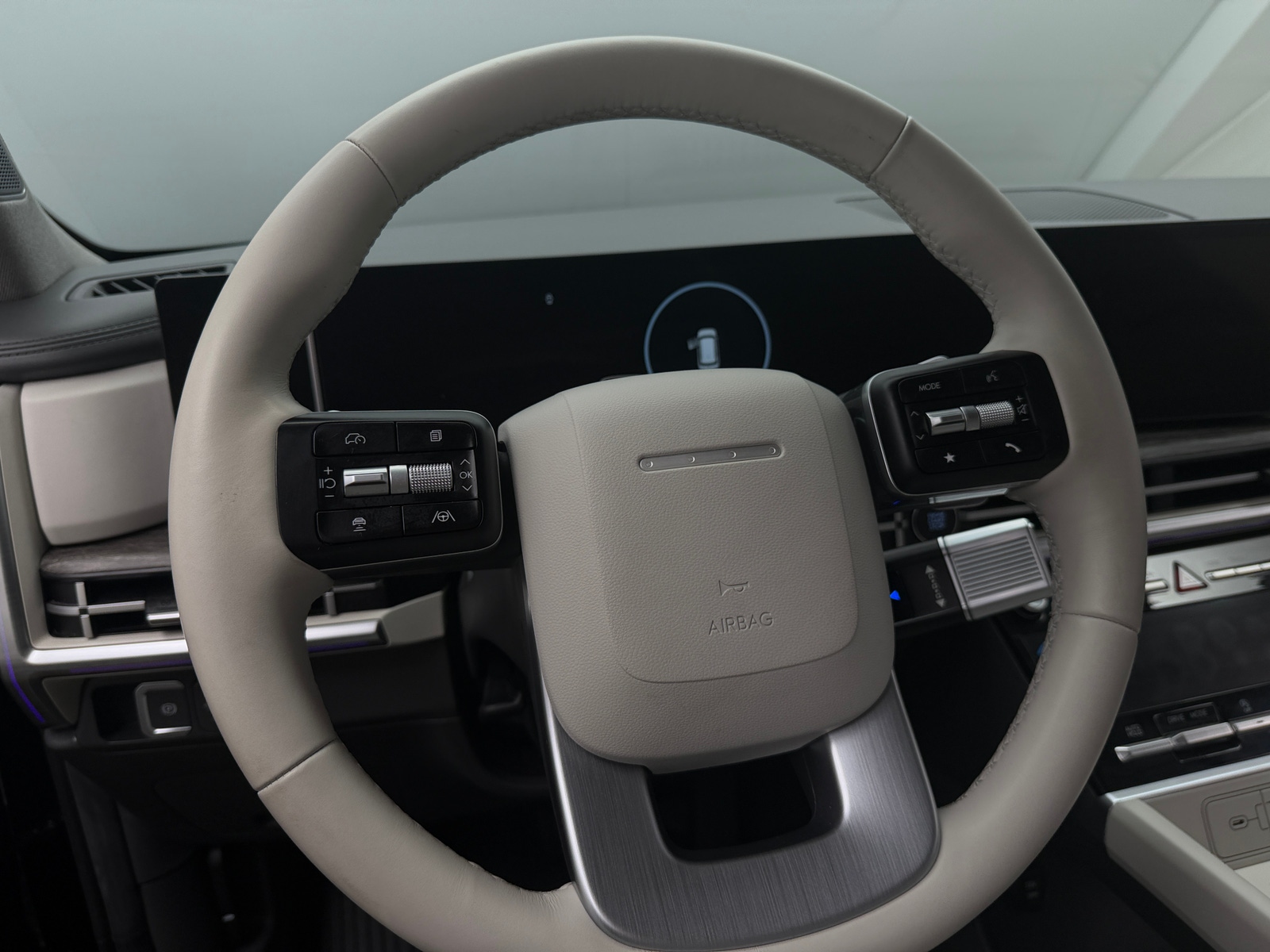 Thumbnail: 2025 Hyundai Santa Fe - 4