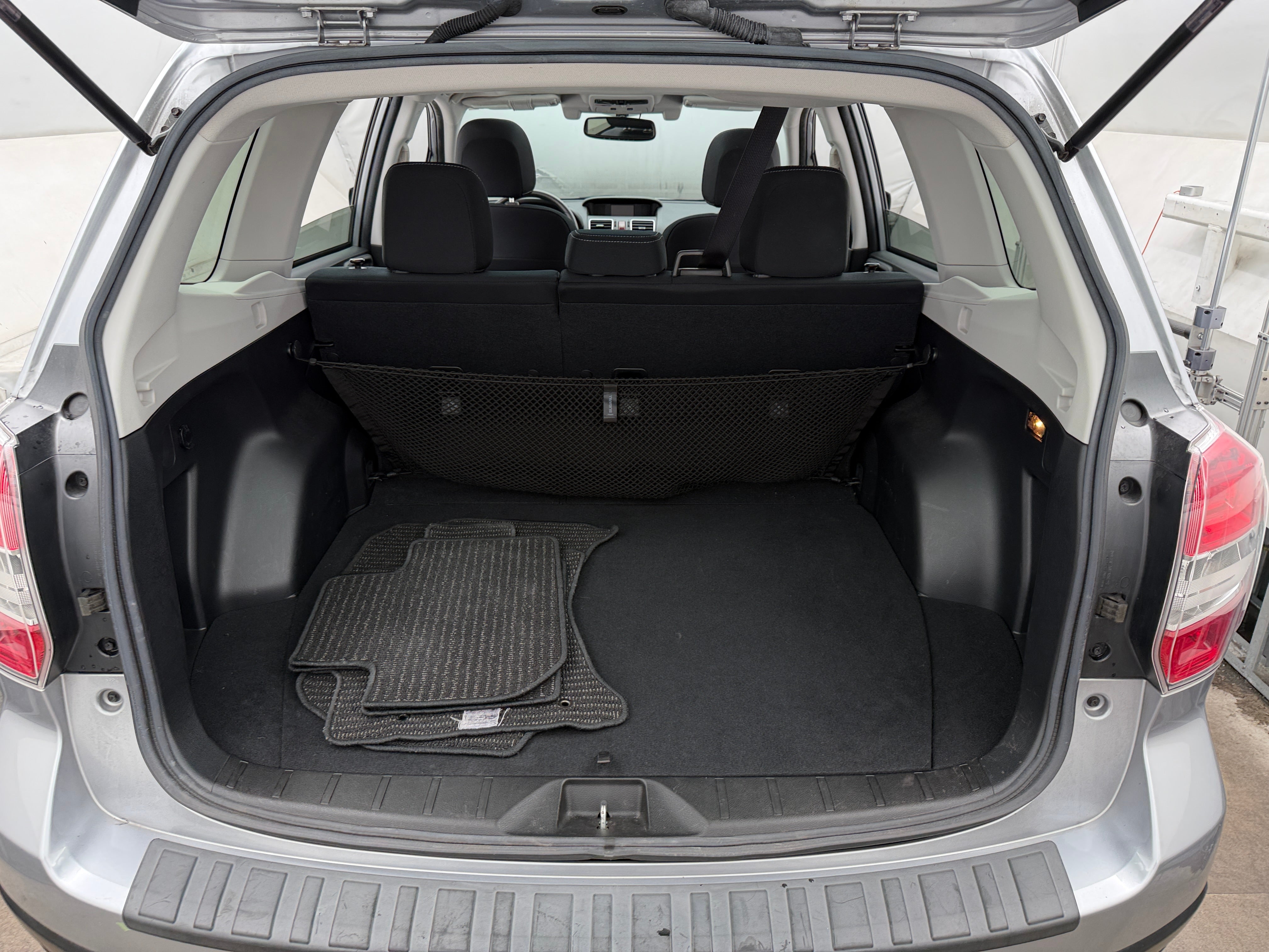 2016 Subaru Forester i Premium - Photo 8