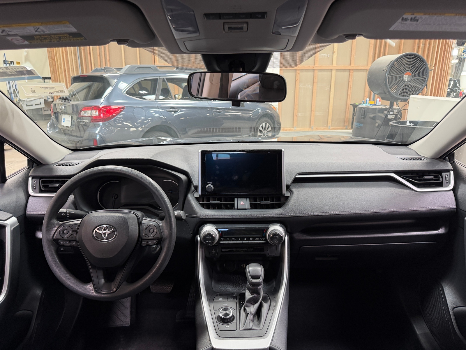 Thumbnail: 2025 Toyota RAV4 - 3