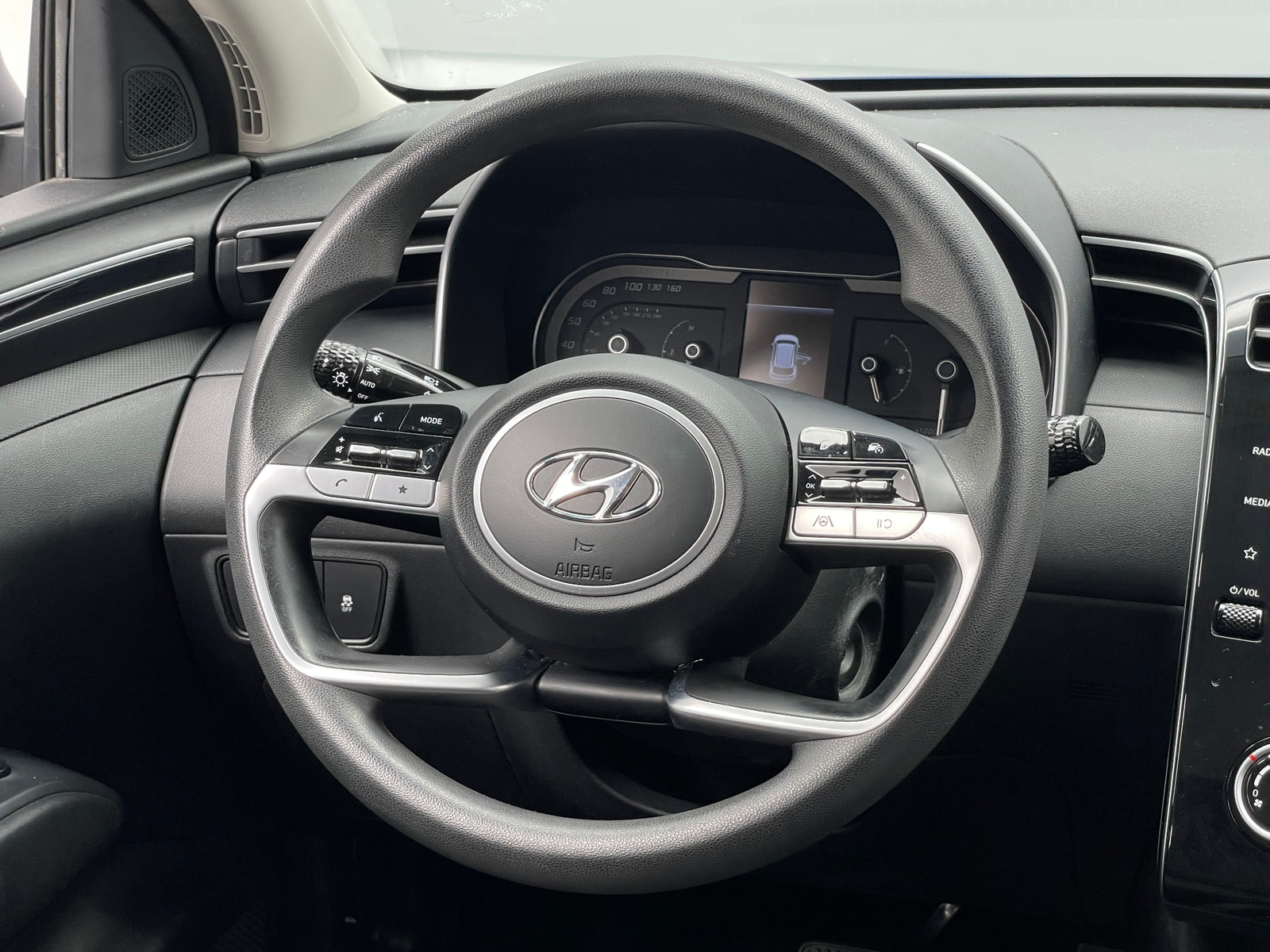 Thumbnail: 2022 Hyundai Tucson - 5