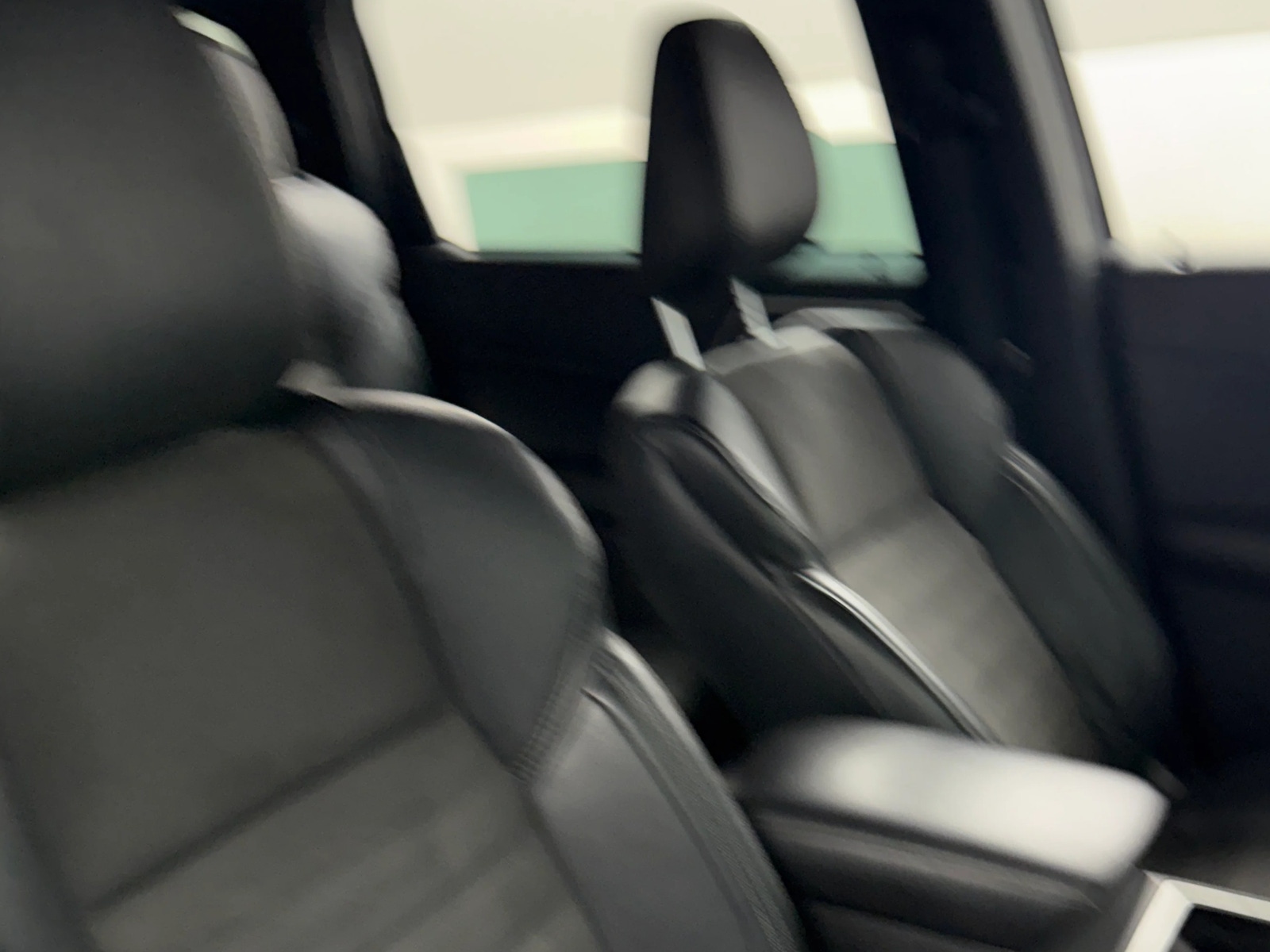 Thumbnail: 2023 Mitsubishi Outlander - 2