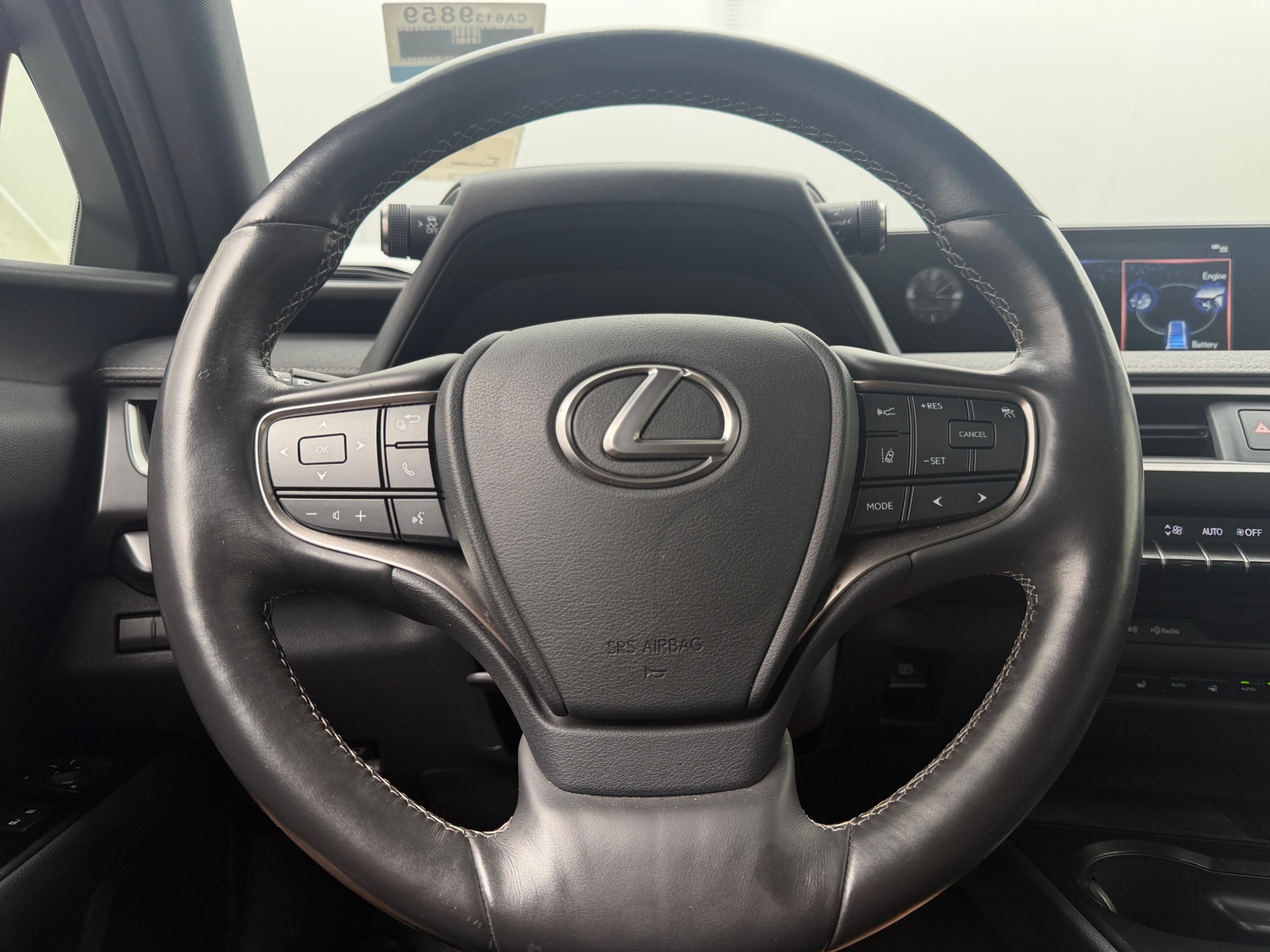 Thumbnail: 2020 Lexus UX - 4