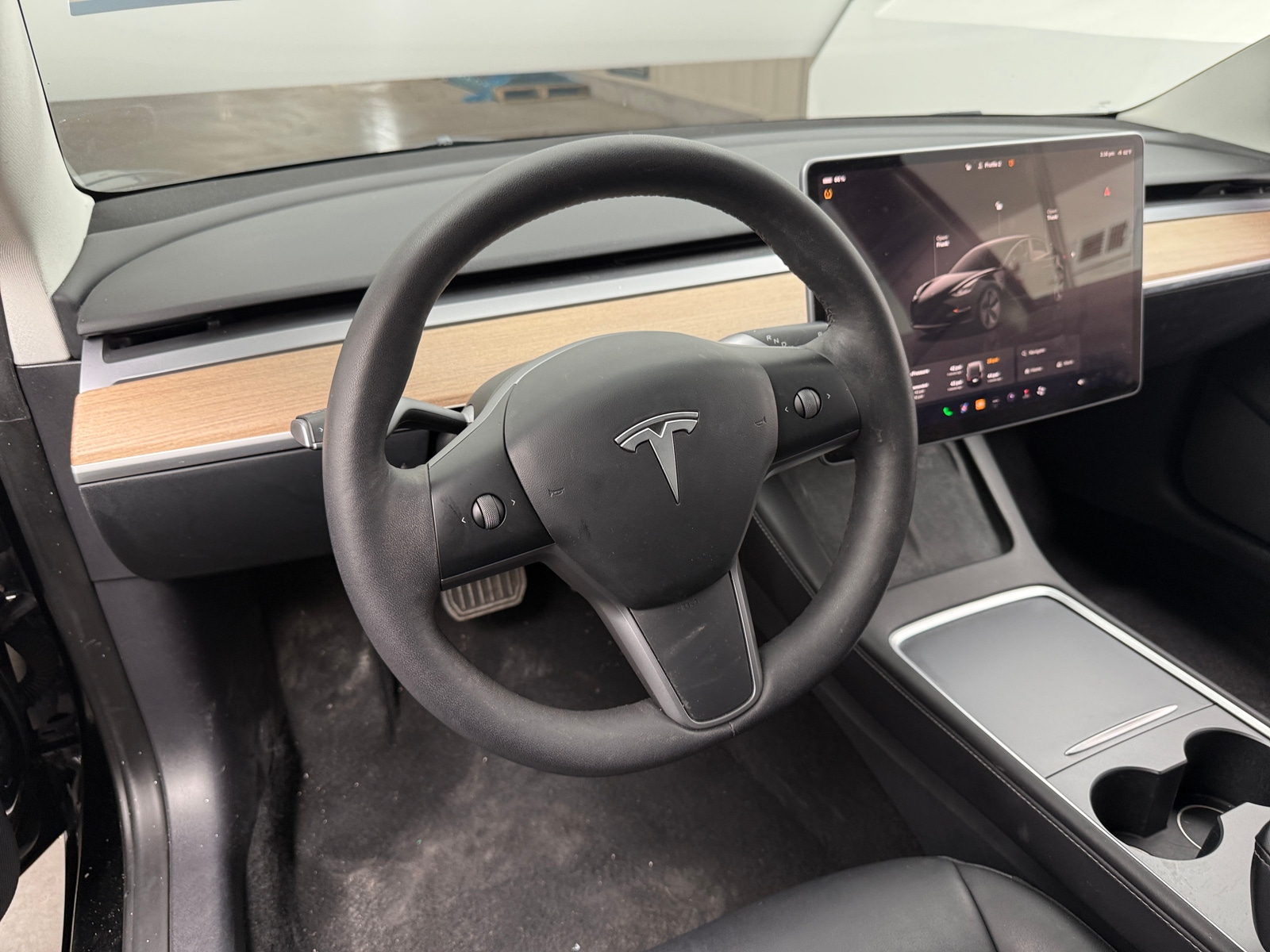 Thumbnail: 2022 Tesla Model 3 - 4