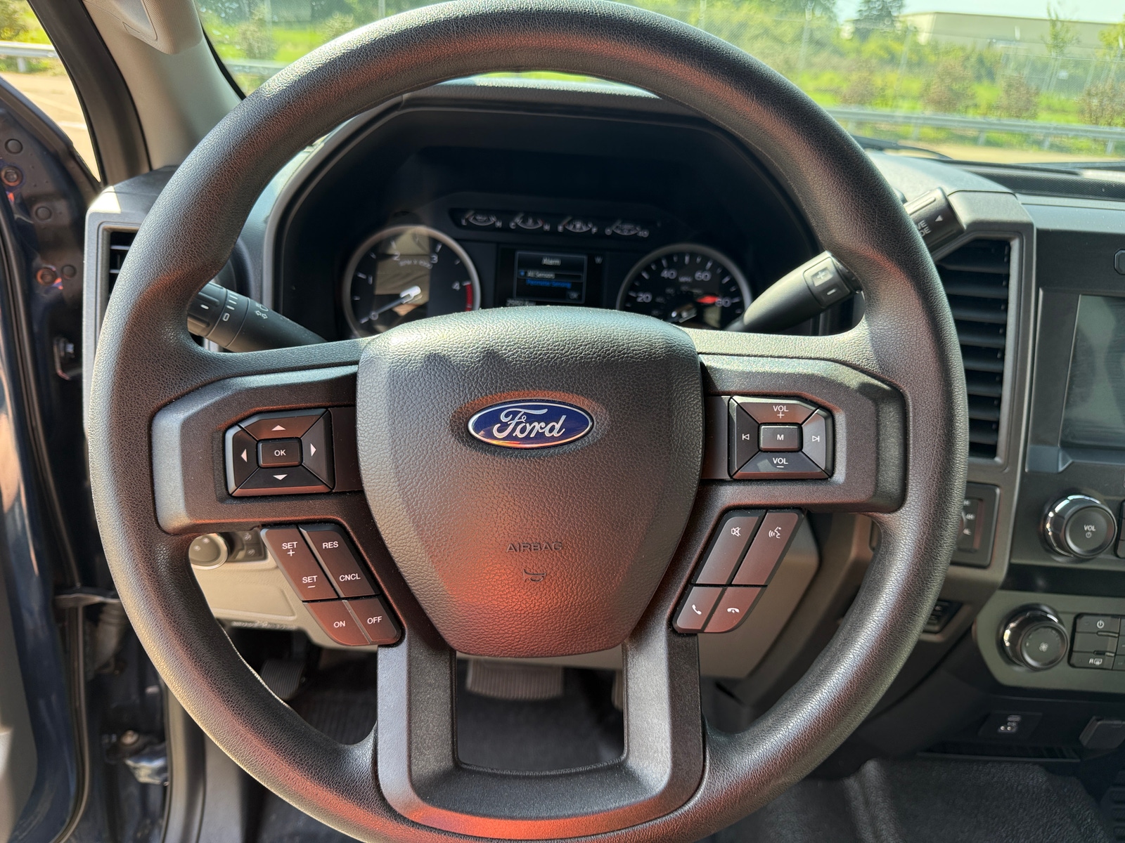Thumbnail: 2020 Ford Econoline - 5