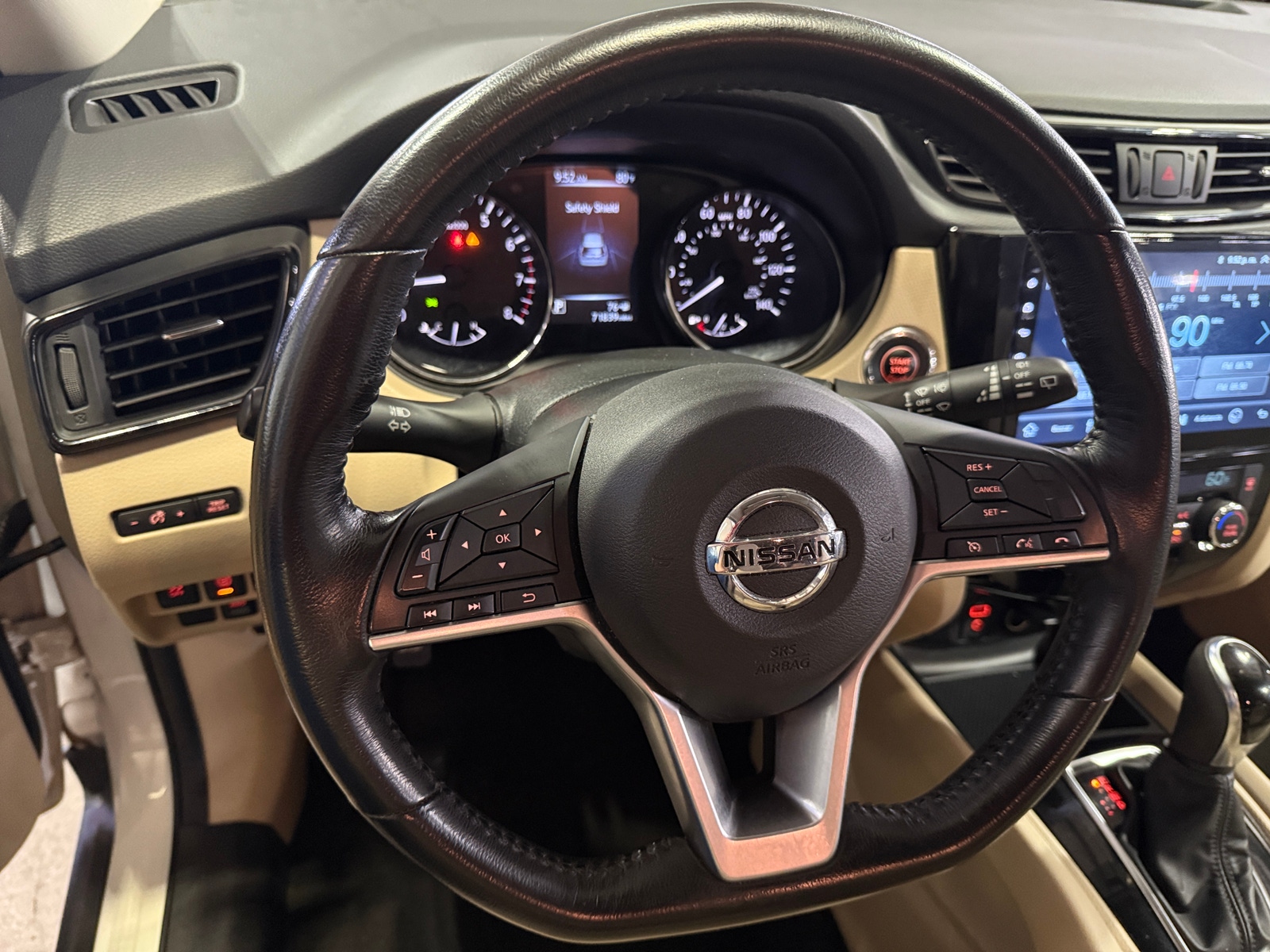 Thumbnail: 2017 Nissan Rogue - 5
