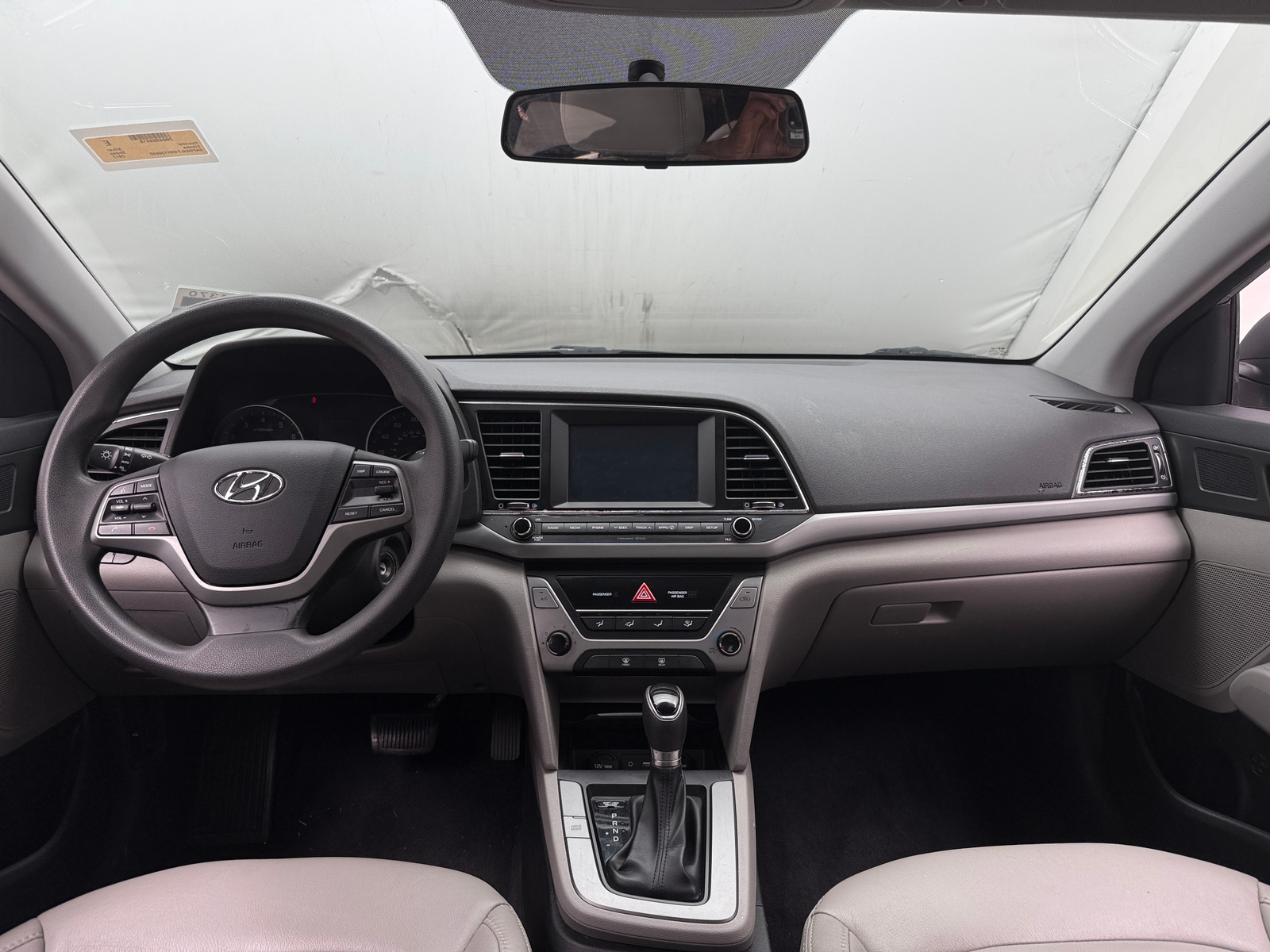 Thumbnail: 2017 Hyundai Elantra - 3