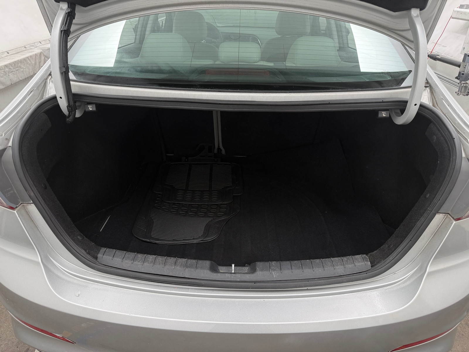 Thumbnail: 2017 Hyundai Elantra - 7