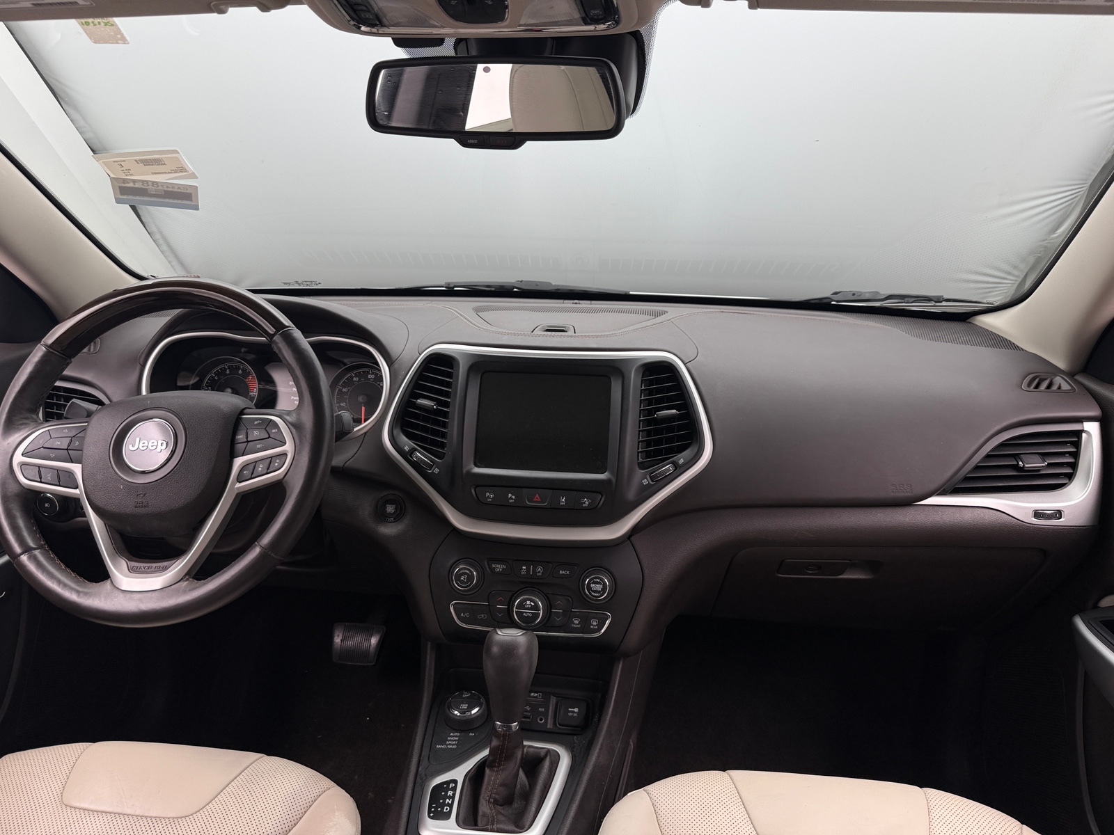 Thumbnail: 2018 Jeep Cherokee - 2