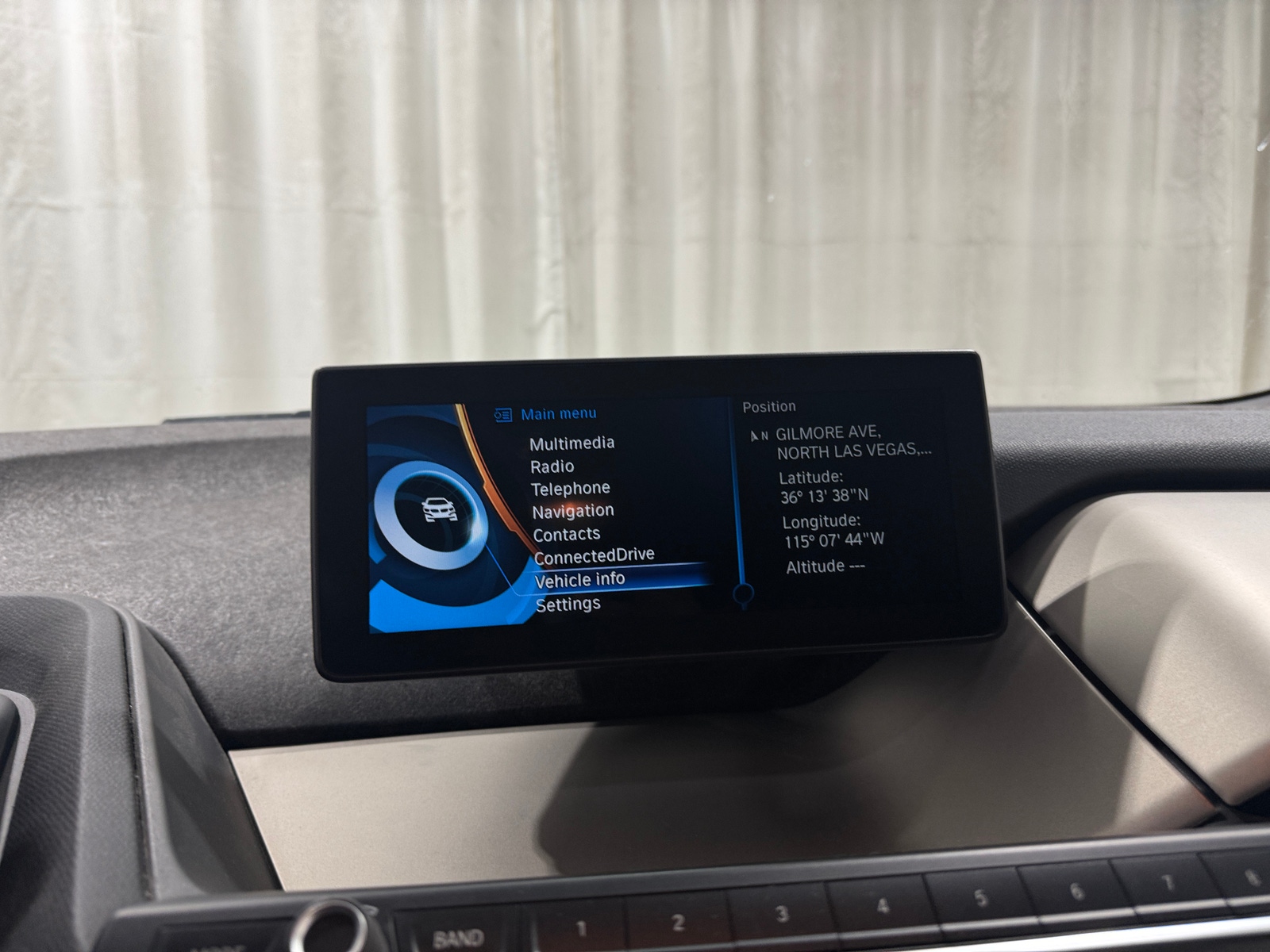 Thumbnail: 2017 BMW i3 - 4