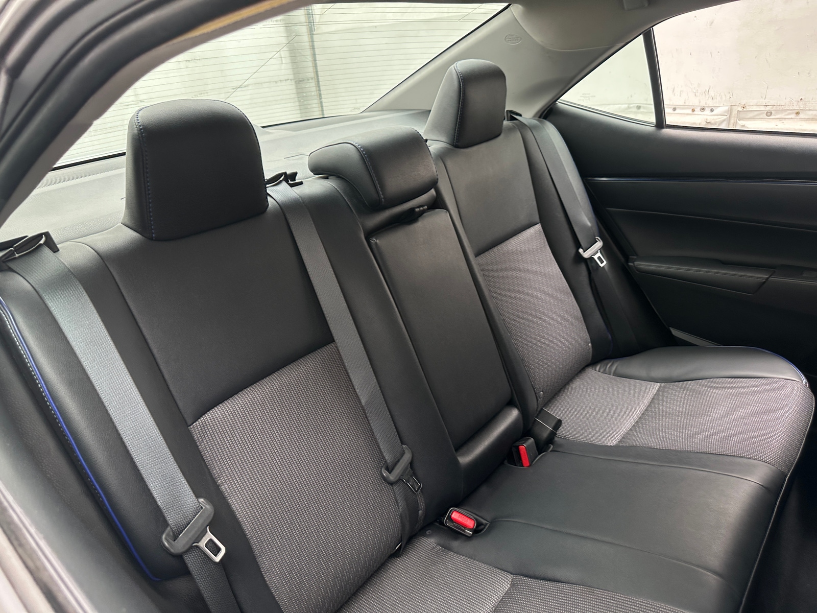 Thumbnail: 2019 Toyota Corolla - 6