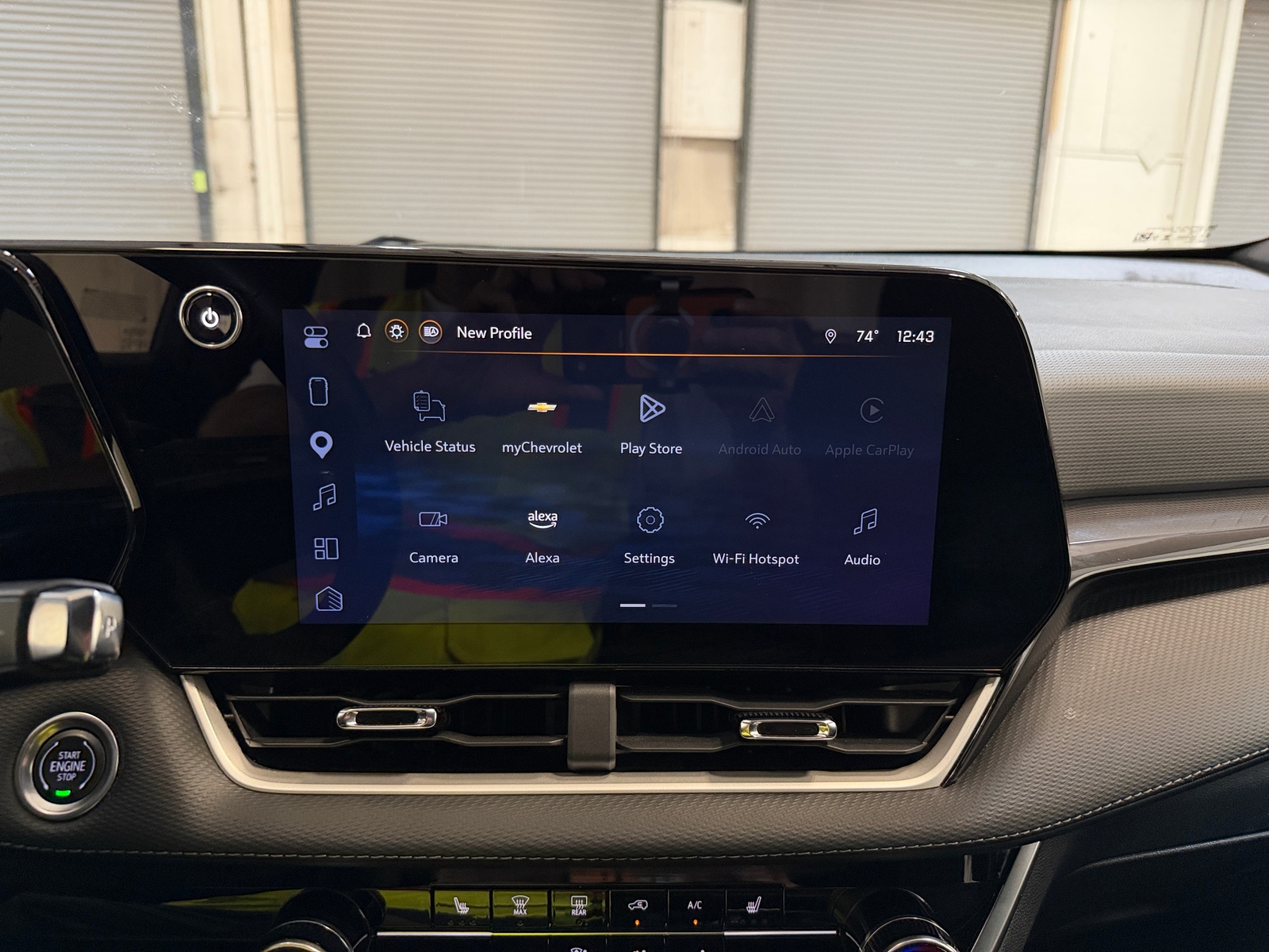 Thumbnail: 2025 Chevrolet Equinox - 4