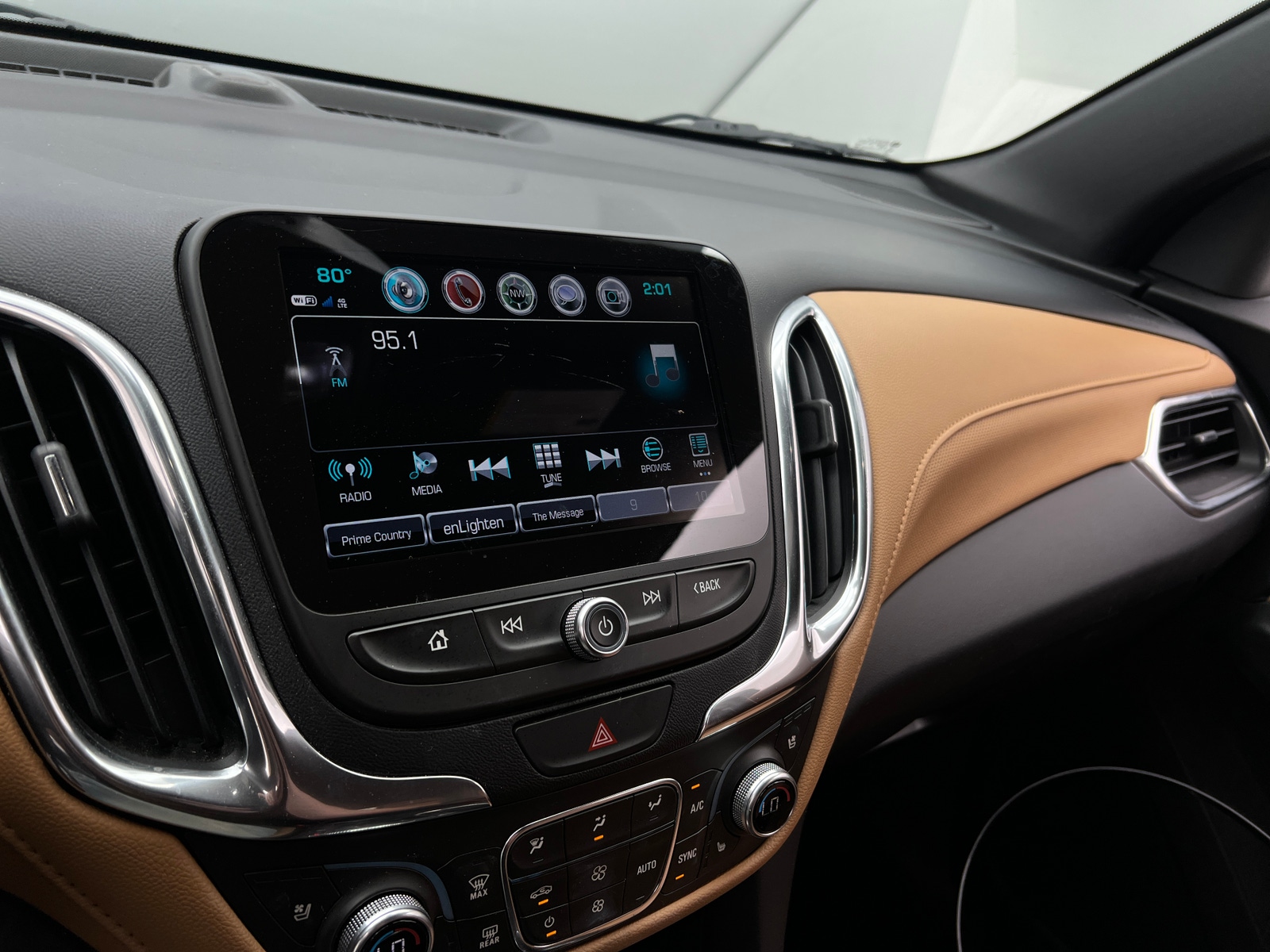 Thumbnail: 2018 Chevrolet Equinox - 3