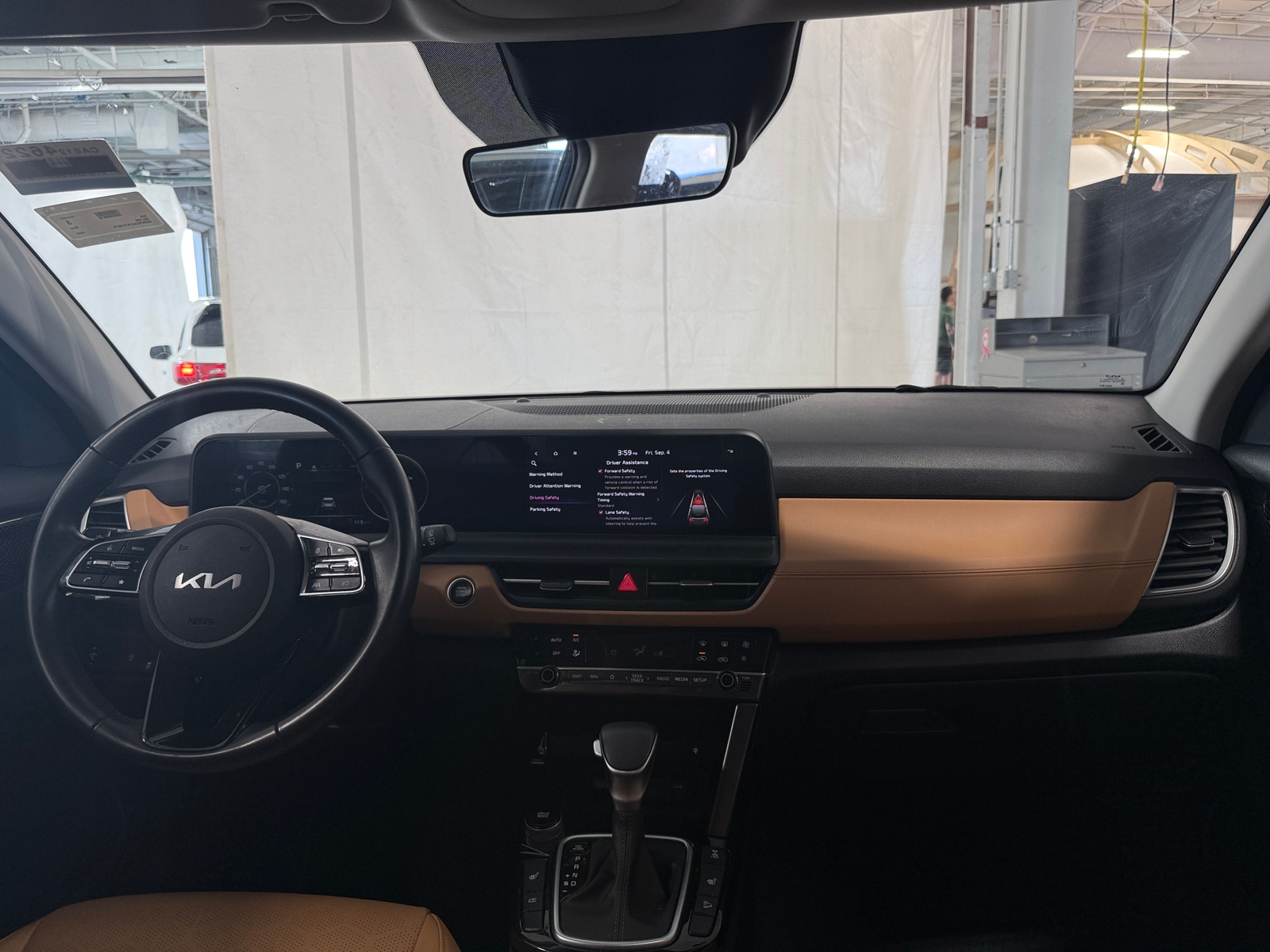 Thumbnail: 2024 Kia Seltos - 2