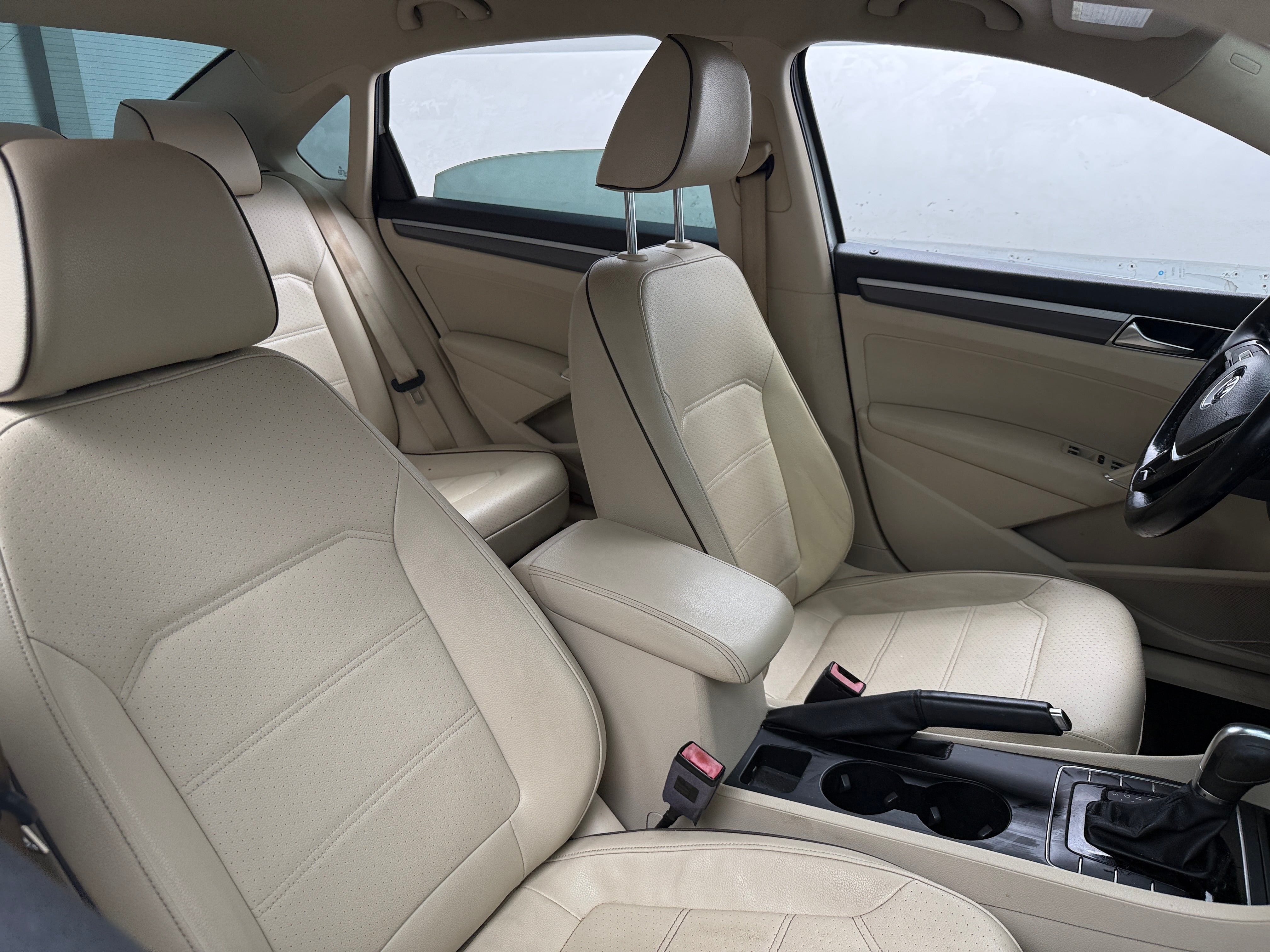 2017 Volkswagen Passat