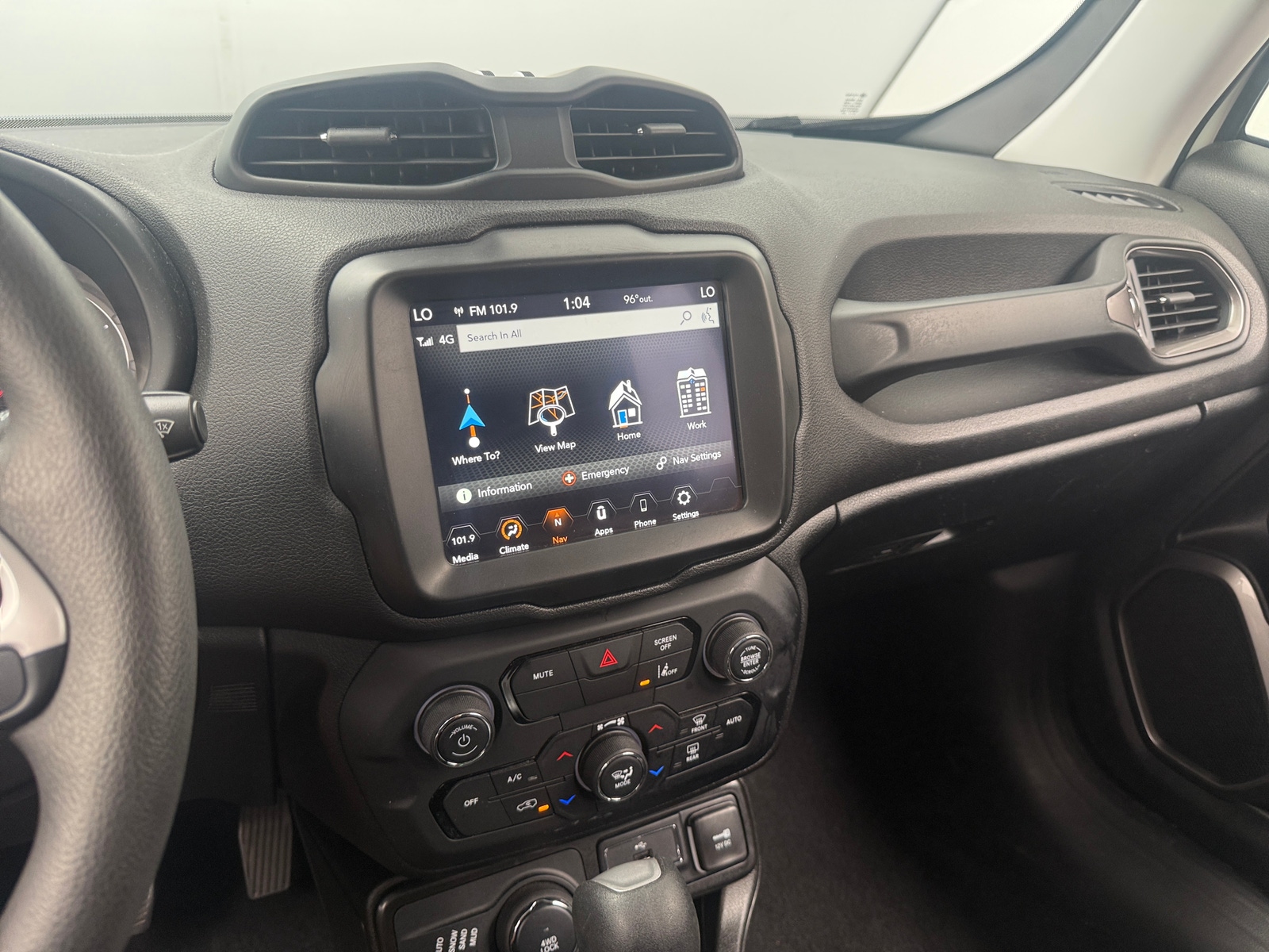 Thumbnail: 2023 Jeep Renegade - 4