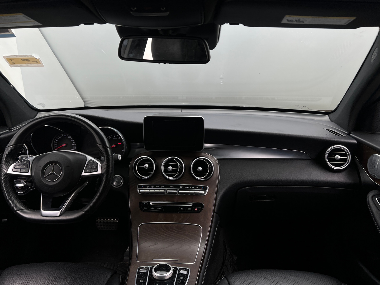 Thumbnail: 2018 Mercedes-Benz GLC - 2