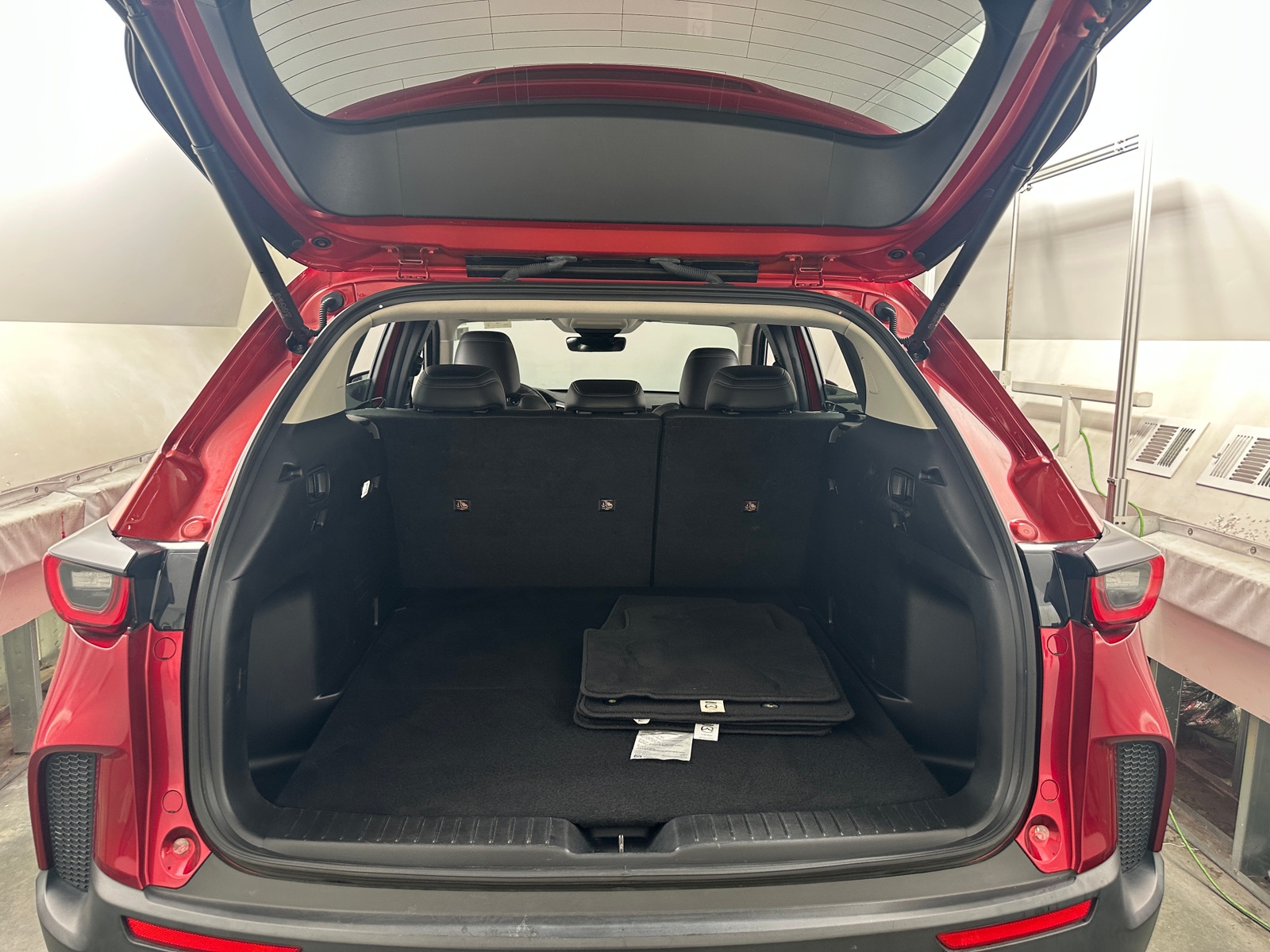 Thumbnail: 2023 Mazda CX-50 - 6