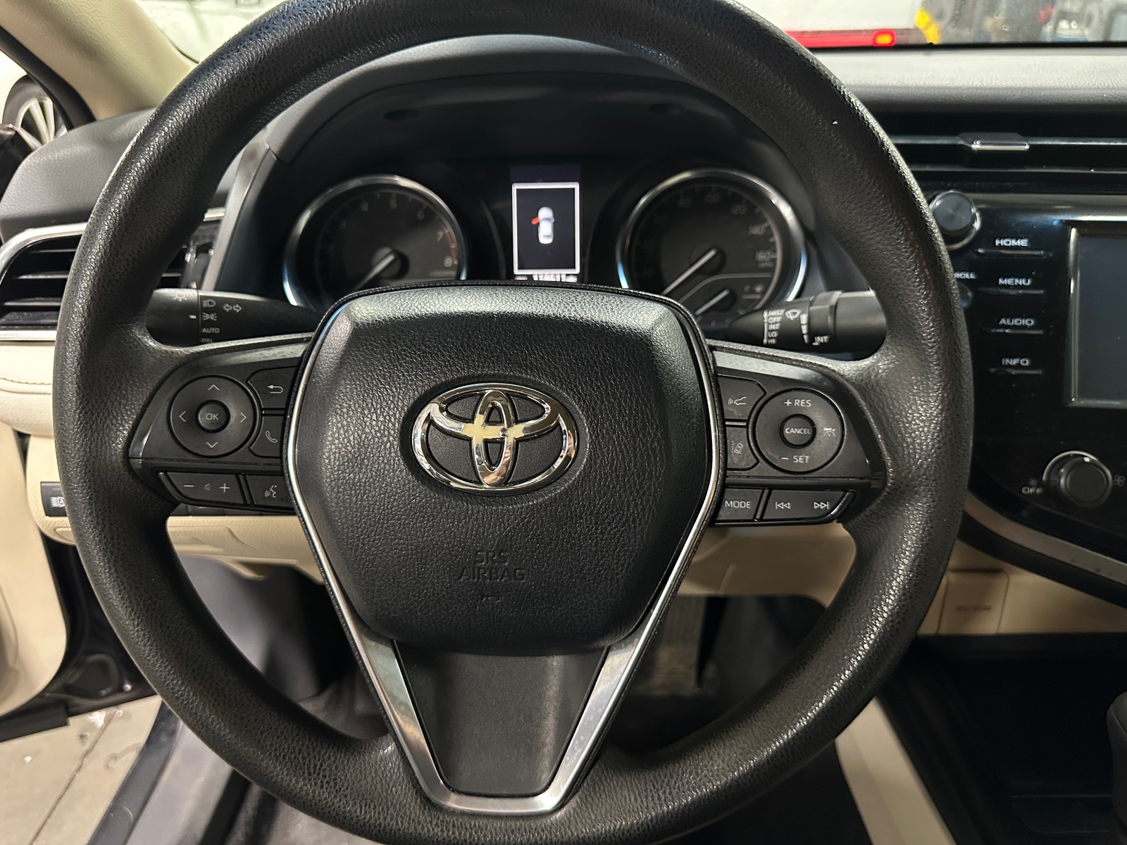 Thumbnail: 2018 Toyota Camry - 5