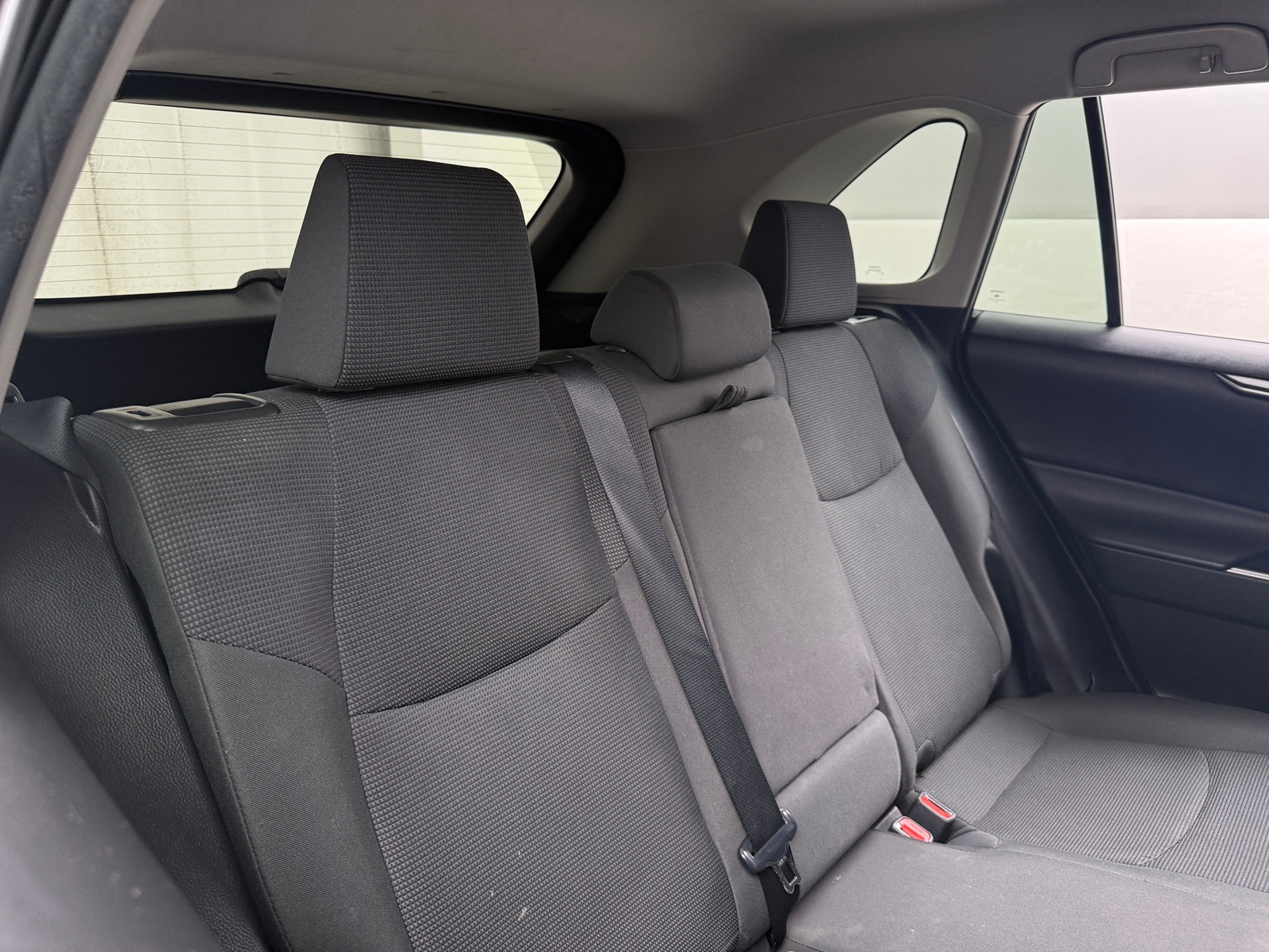 Thumbnail: 2021 Toyota RAV4 - 6