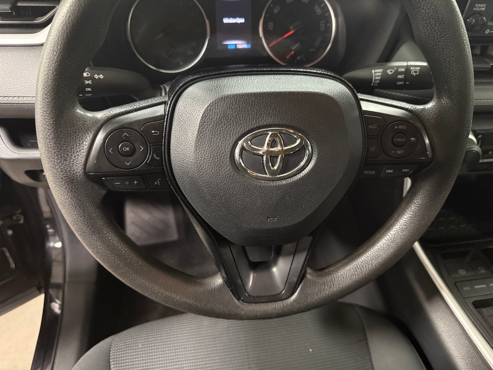 Thumbnail: 2021 Toyota RAV4 - 5