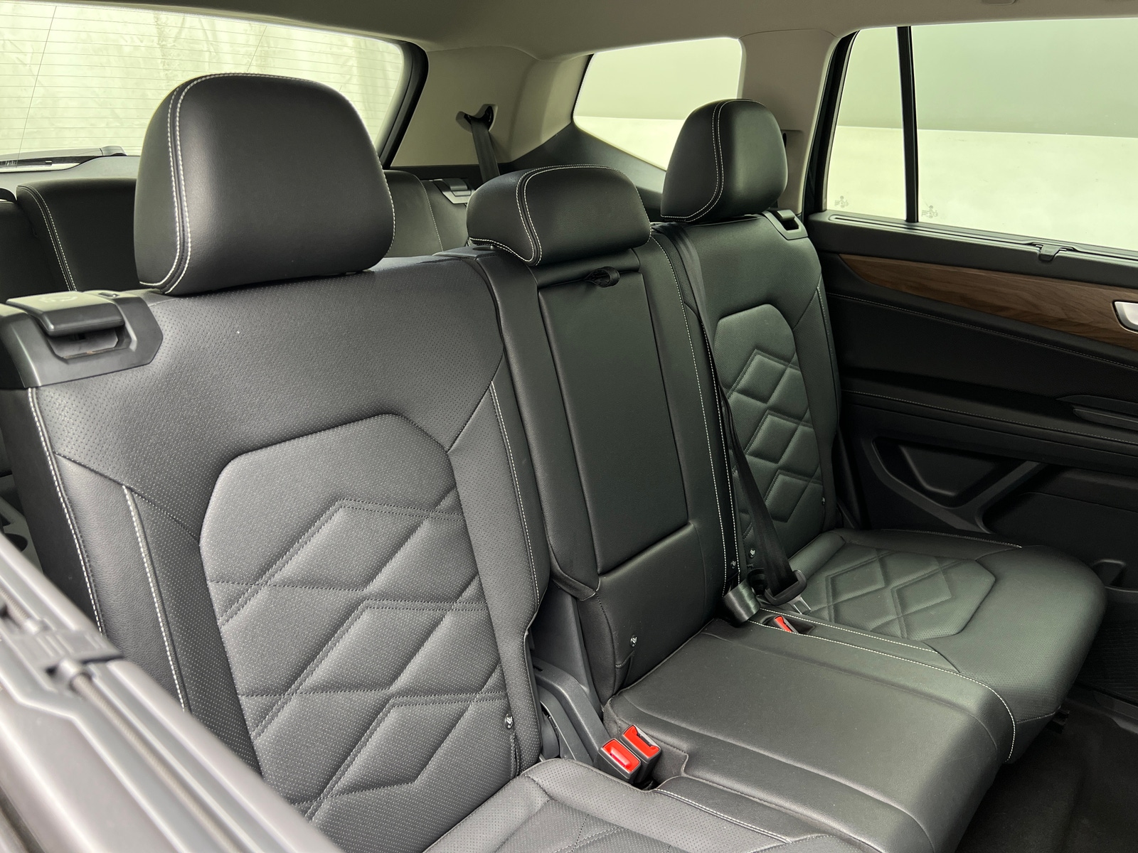 Thumbnail: 2026 Volkswagen Atlas - 6