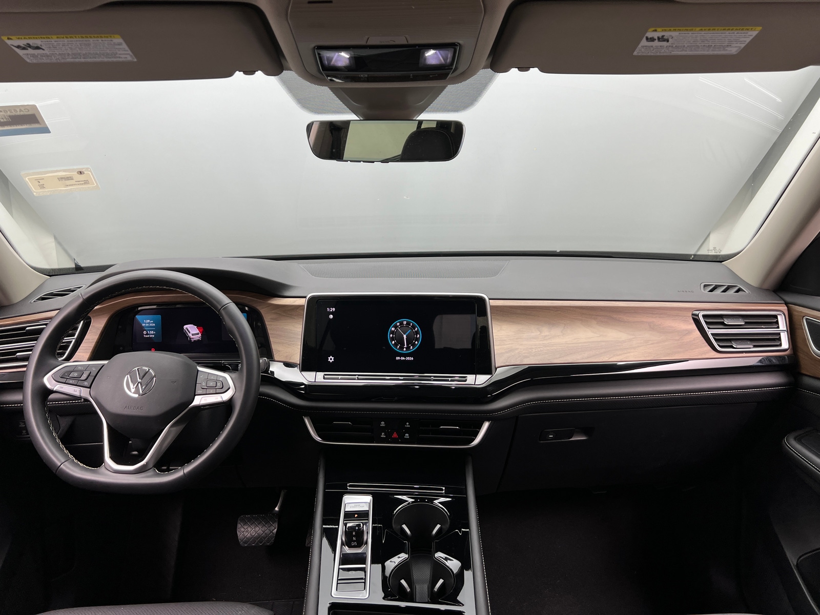 Thumbnail: 2026 Volkswagen Atlas - 3