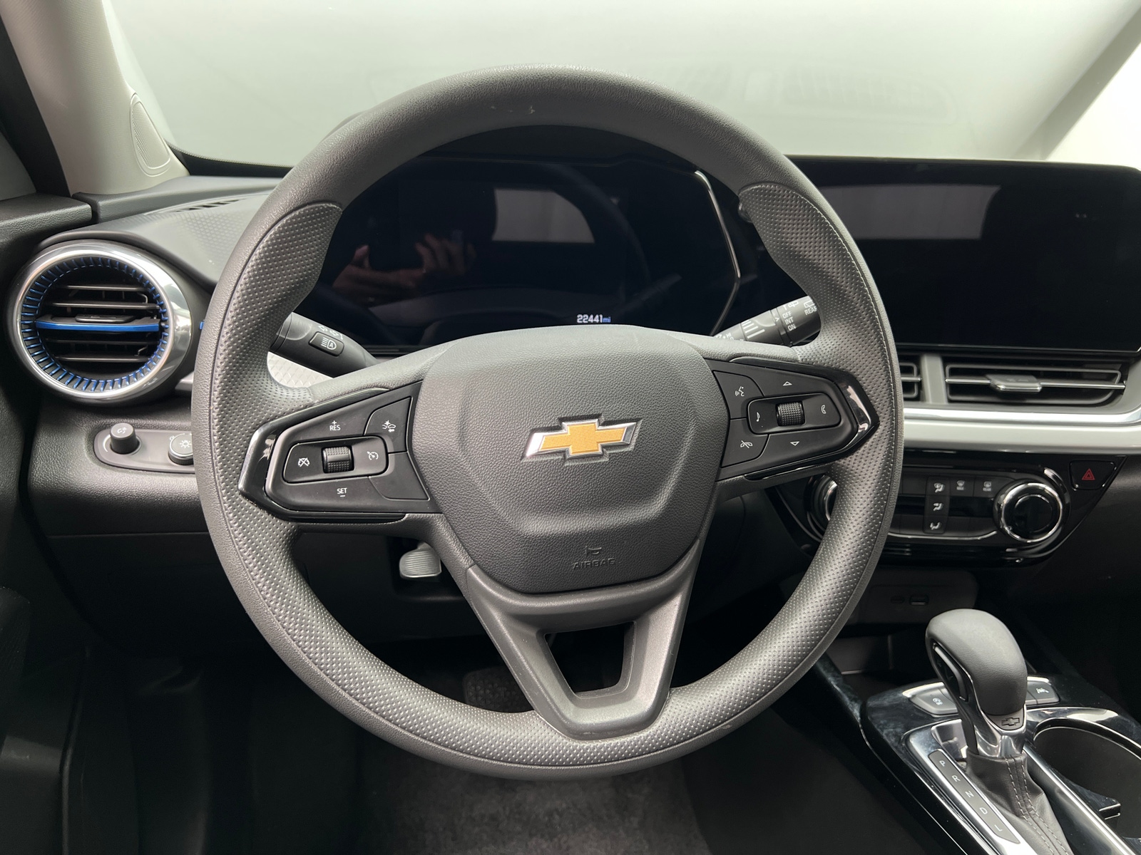 Thumbnail: 2025 Chevrolet Trax - 4