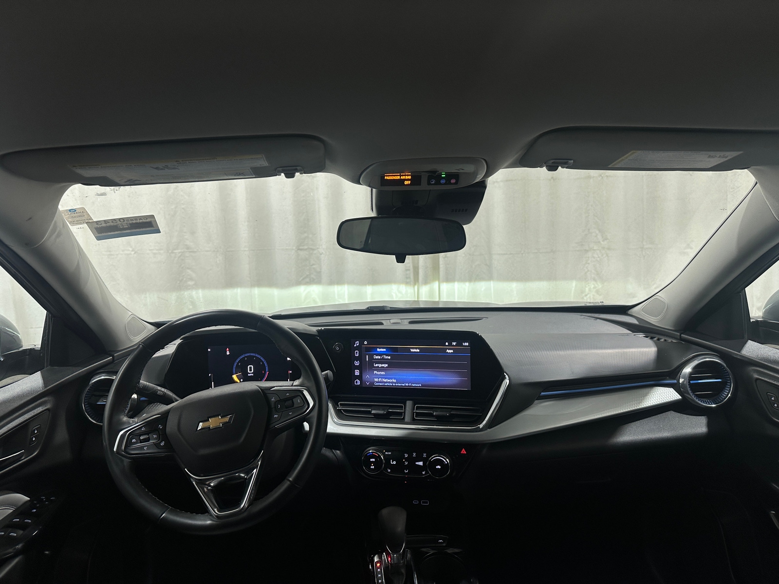 Thumbnail: 2025 Chevrolet Trax - 2
