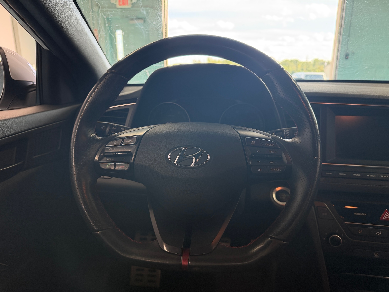 Thumbnail: 2018 Hyundai Elantra - 5