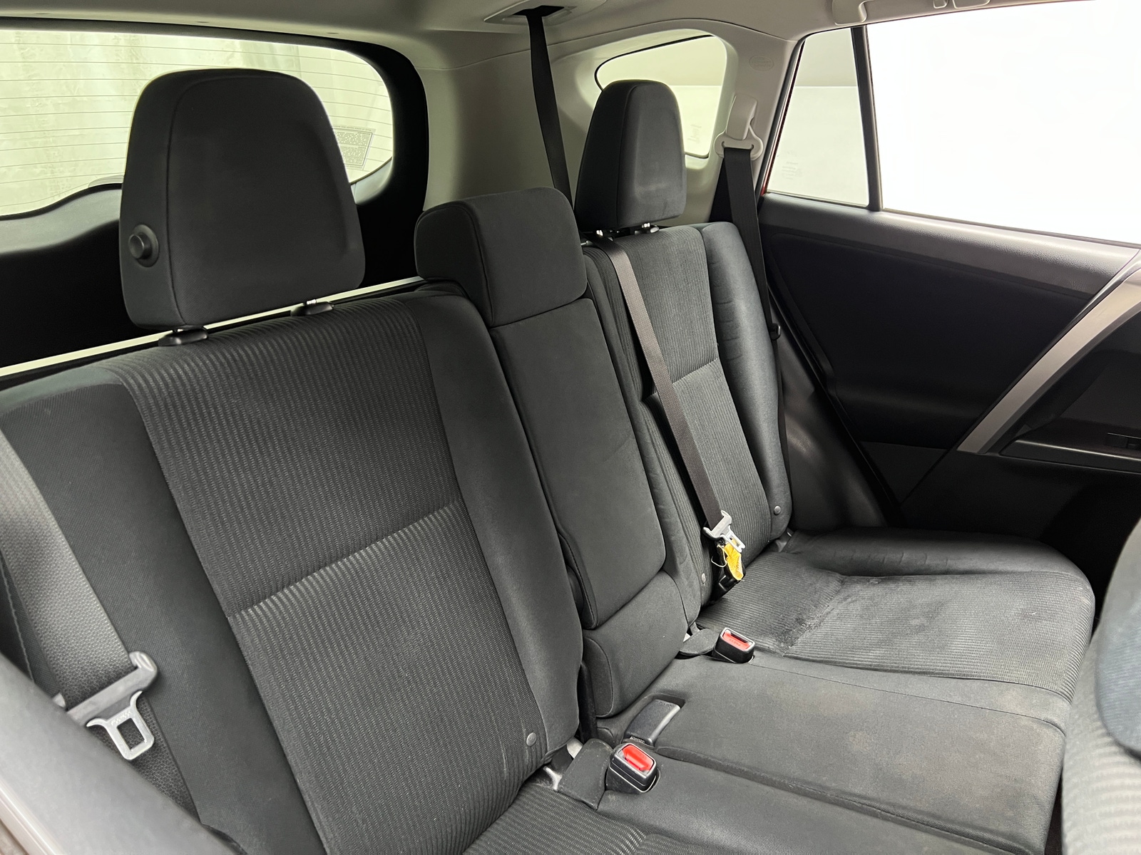 Thumbnail: 2016 Toyota RAV4 - 6