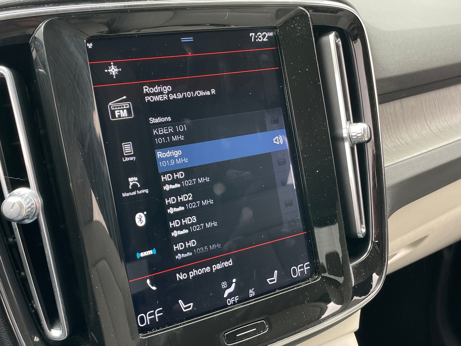 Thumbnail: 2020 Volvo XC40 - 3