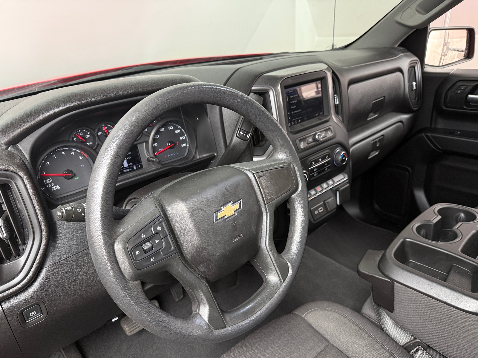 Thumbnail: 2024 Chevrolet Silverado 1500 - 3