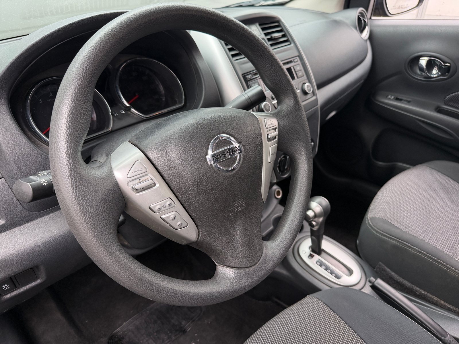 Thumbnail: 2017 Nissan Versa - 5