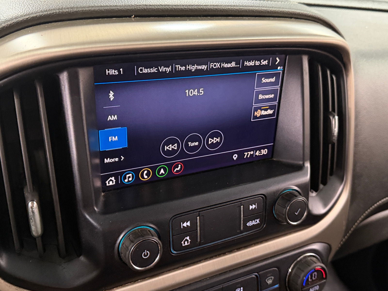 Thumbnail: 2019 GMC Canyon - 3