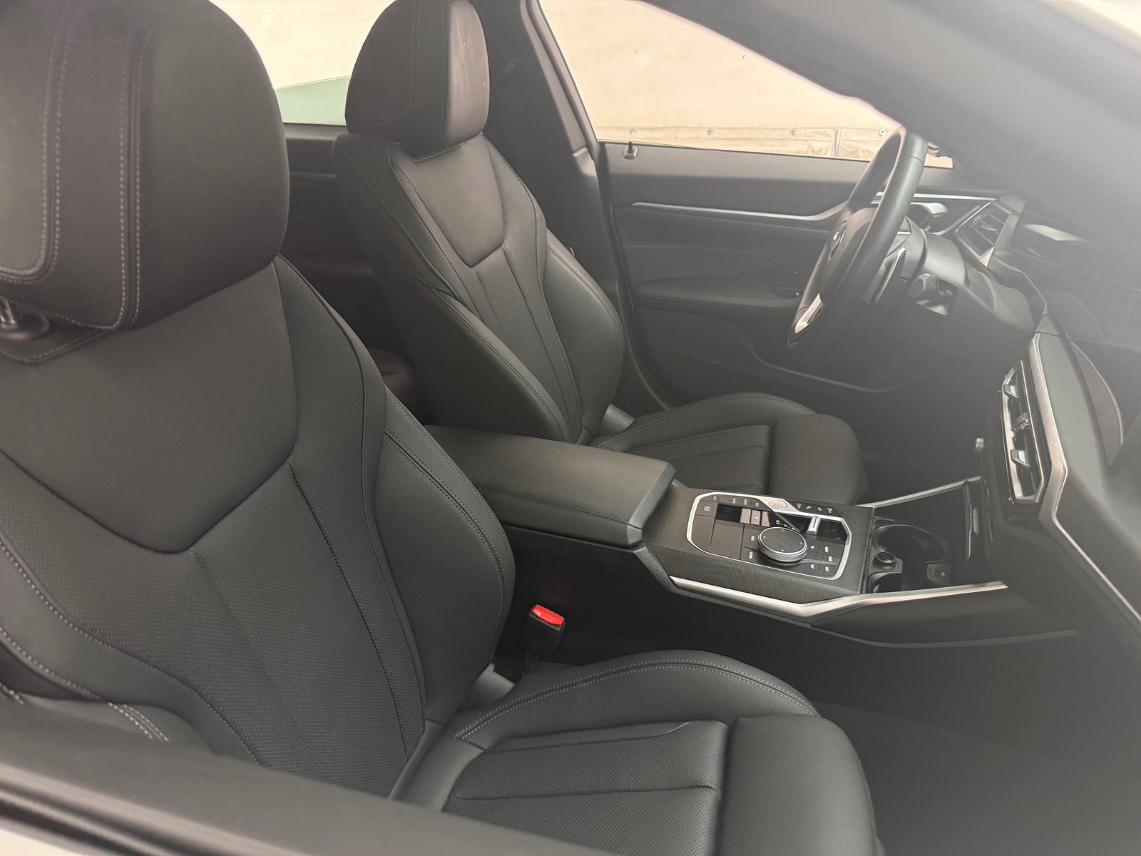 Thumbnail: 2024 BMW 4 Series - 2