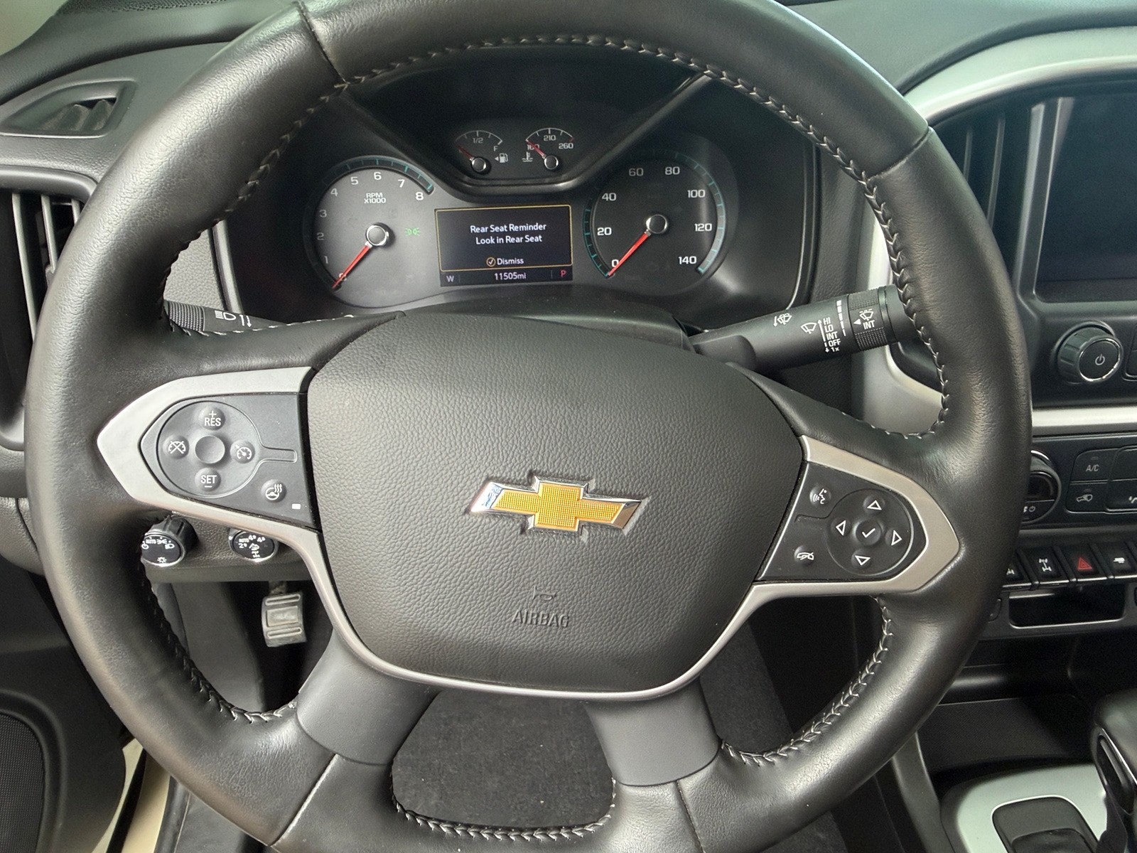 Thumbnail: 2022 Chevrolet Colorado - 4
