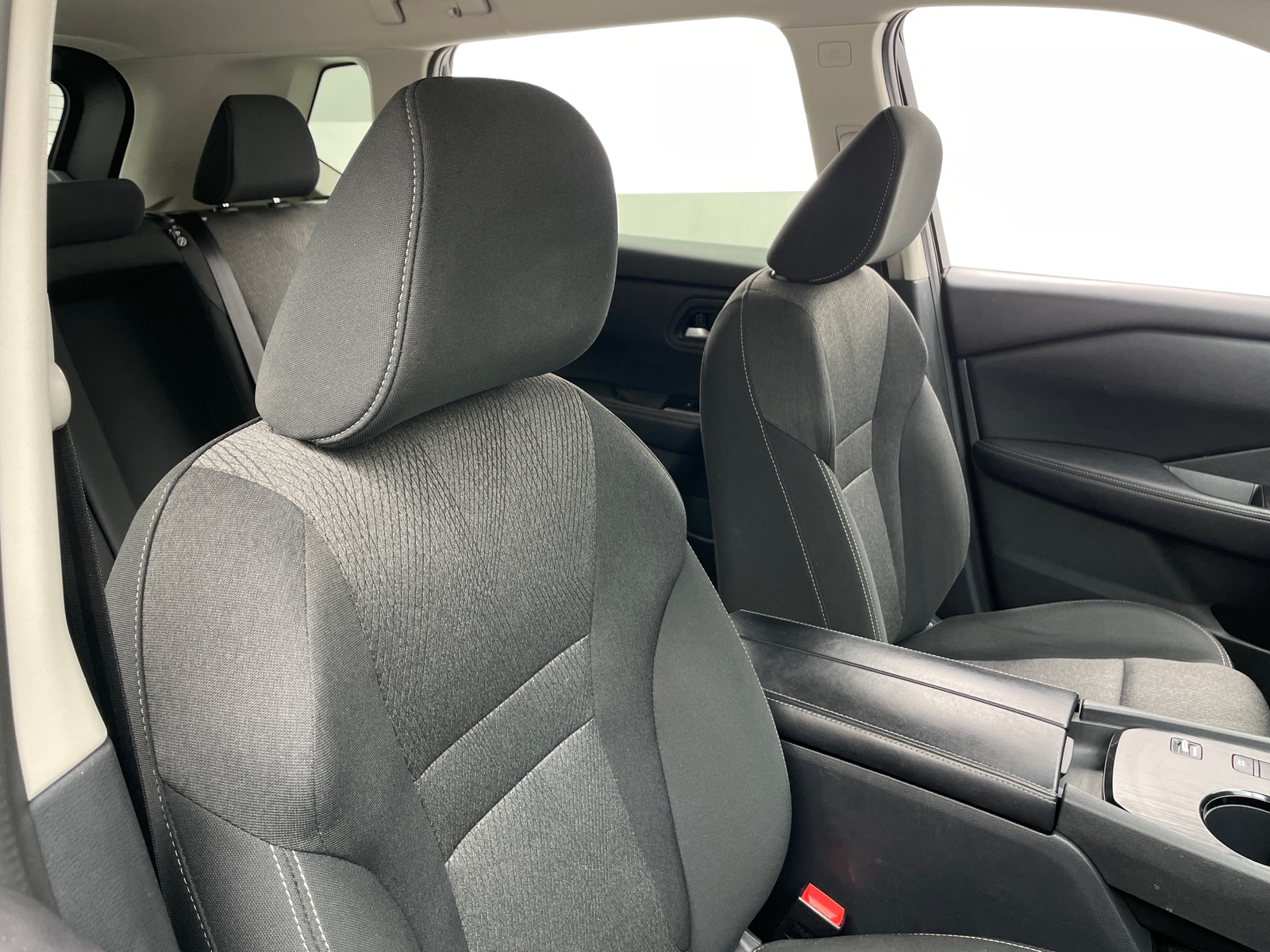 Thumbnail: 2025 Nissan Rogue - 2