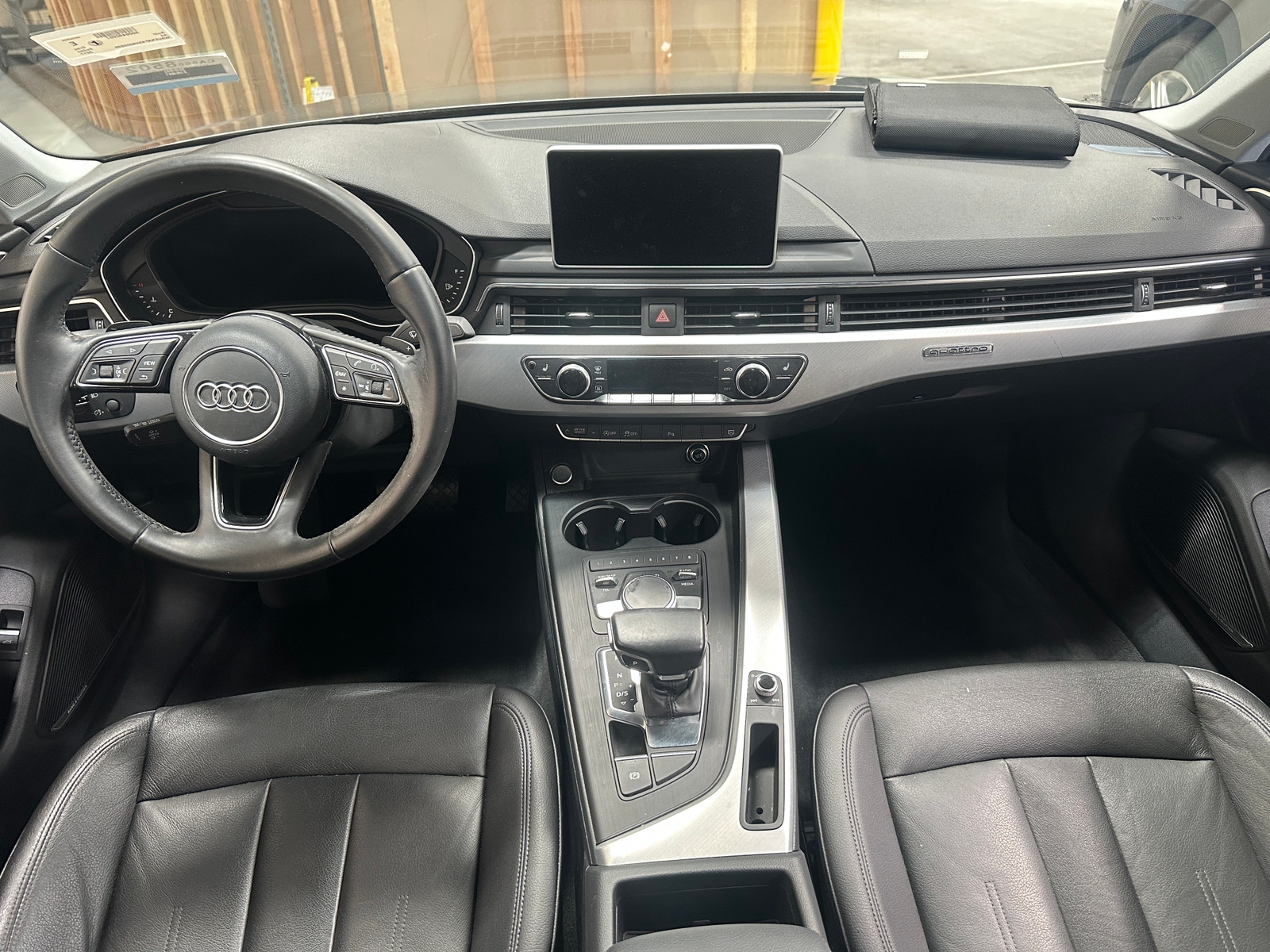 Thumbnail: 2017 Audi A4 - 2