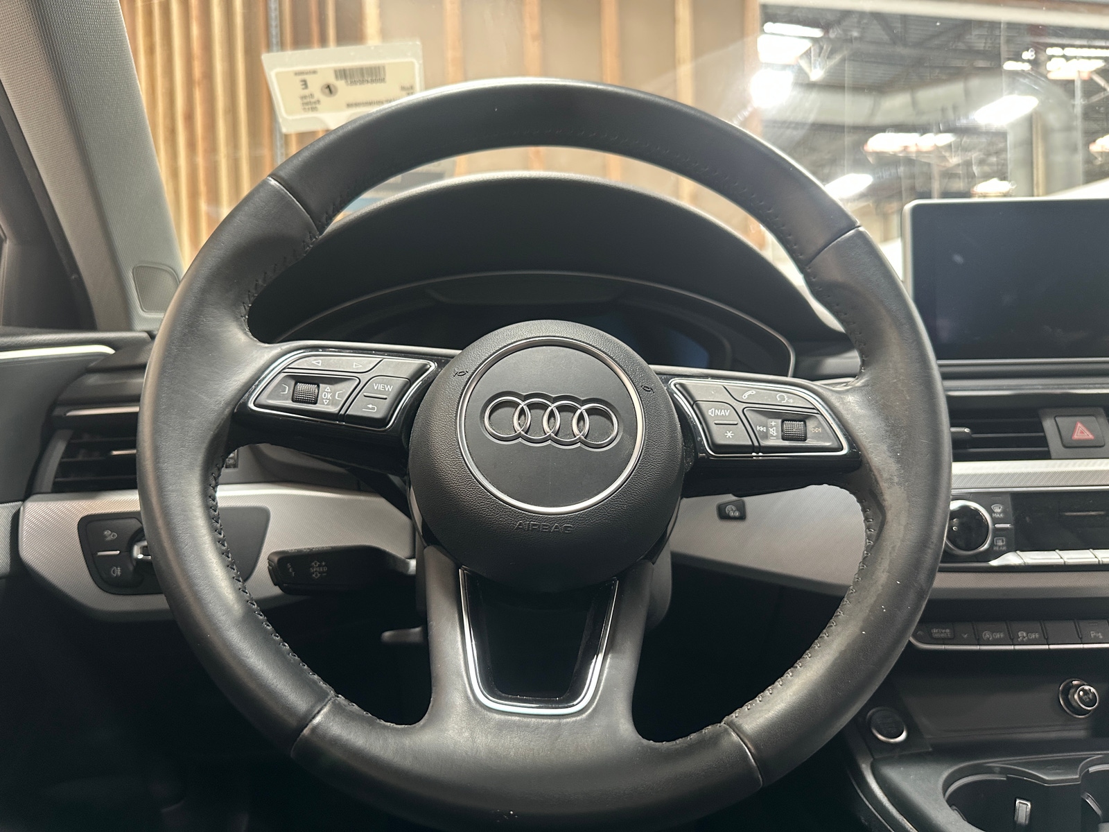 Thumbnail: 2017 Audi A4 - 4