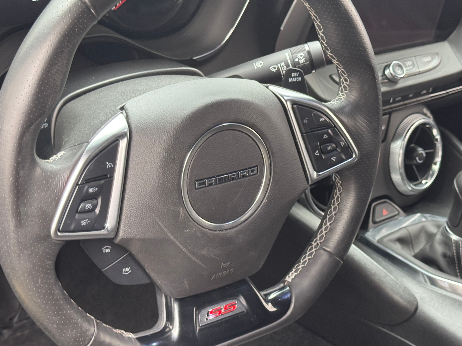 Thumbnail: 2018 Chevrolet Camaro - 4