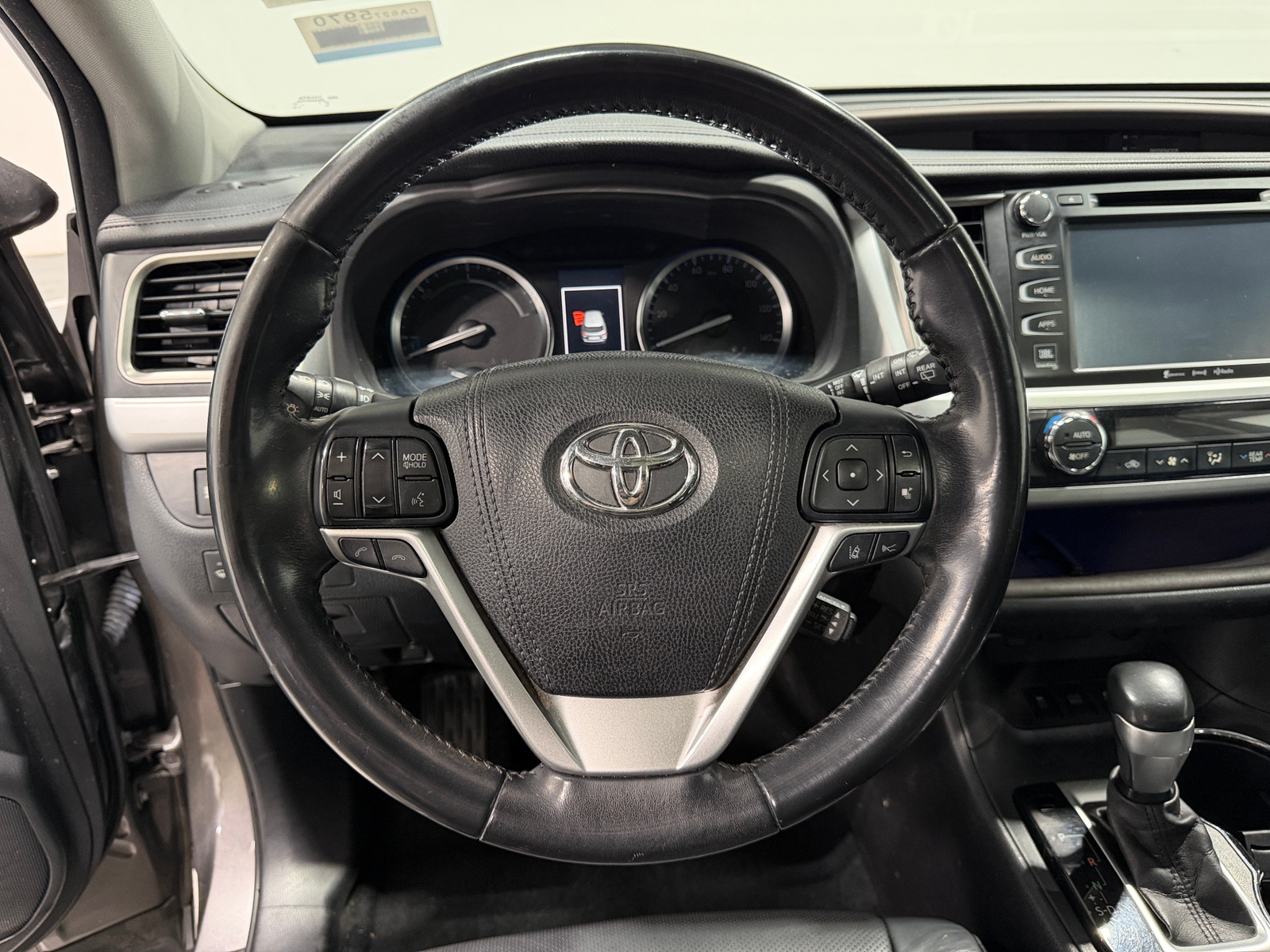 Thumbnail: 2017 Toyota Highlander - 4