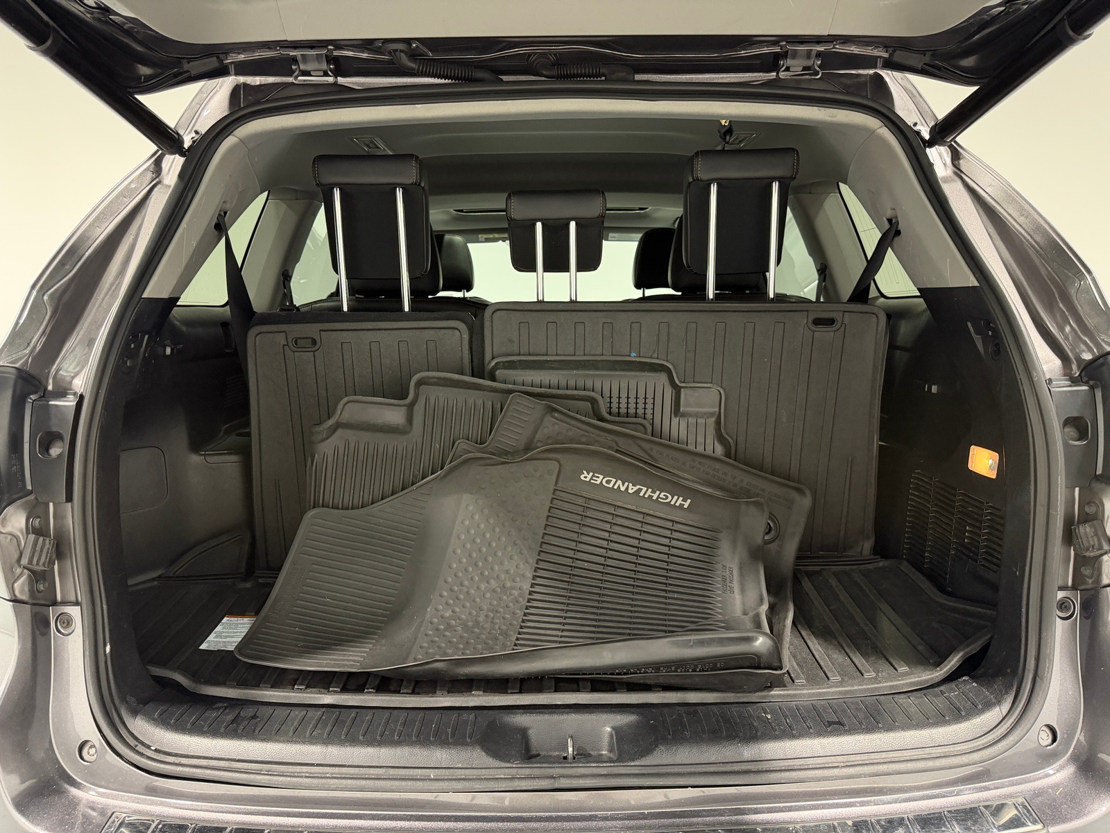 Thumbnail: 2017 Toyota Highlander - 6