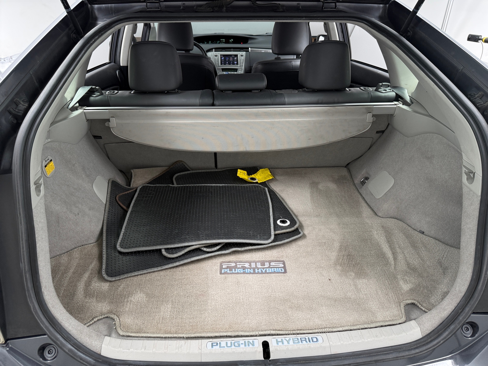 Thumbnail: 2014 Toyota Prius - 6