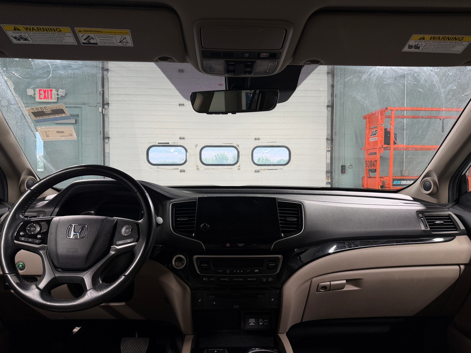 Thumbnail: 2020 Honda Pilot - 2