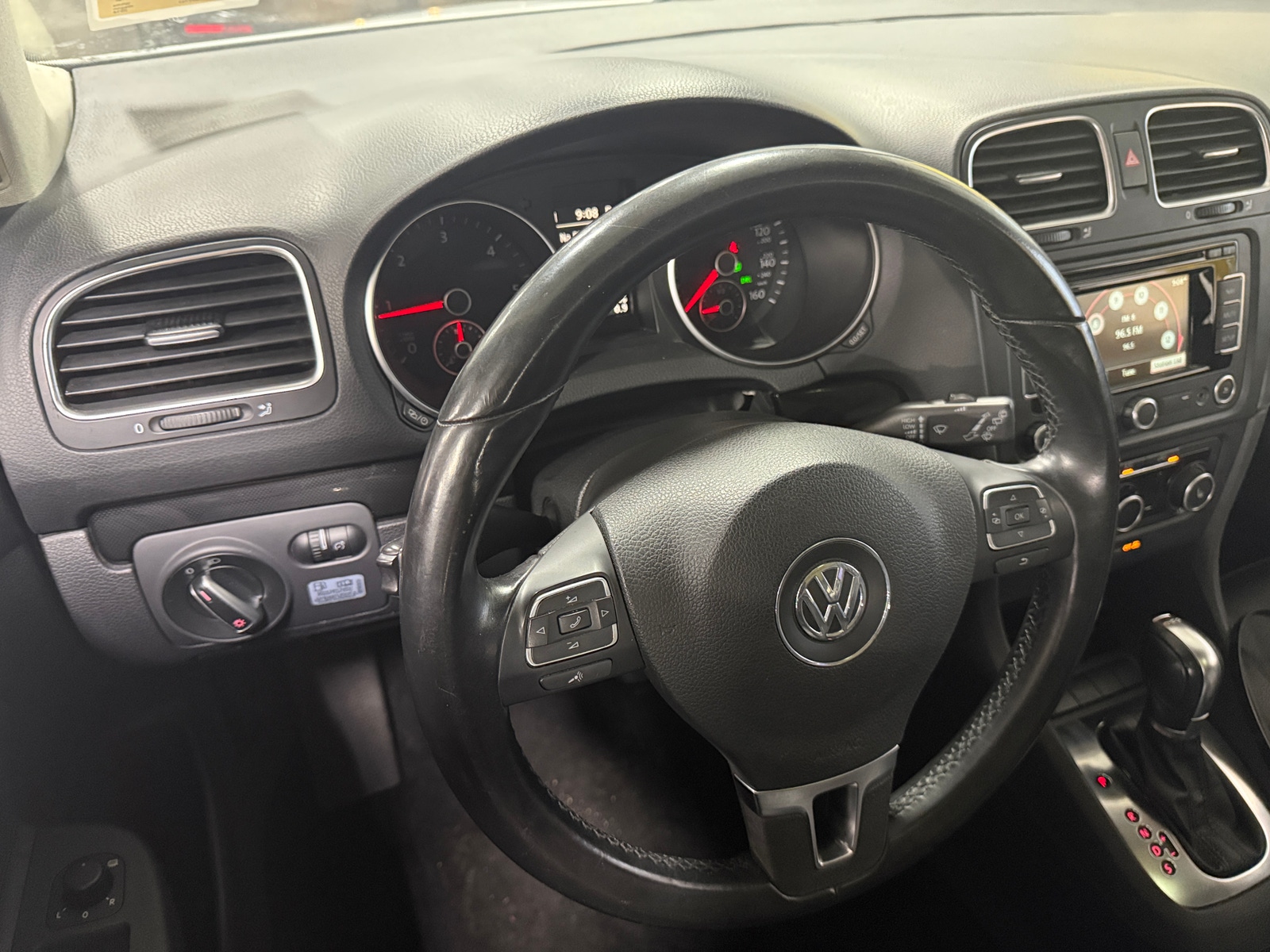 Thumbnail: 2014 Volkswagen Jetta - 3