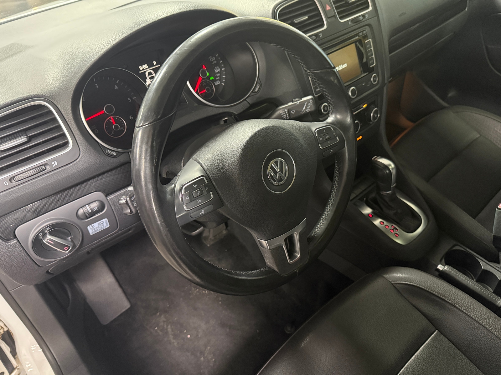Thumbnail: 2014 Volkswagen Jetta - 5