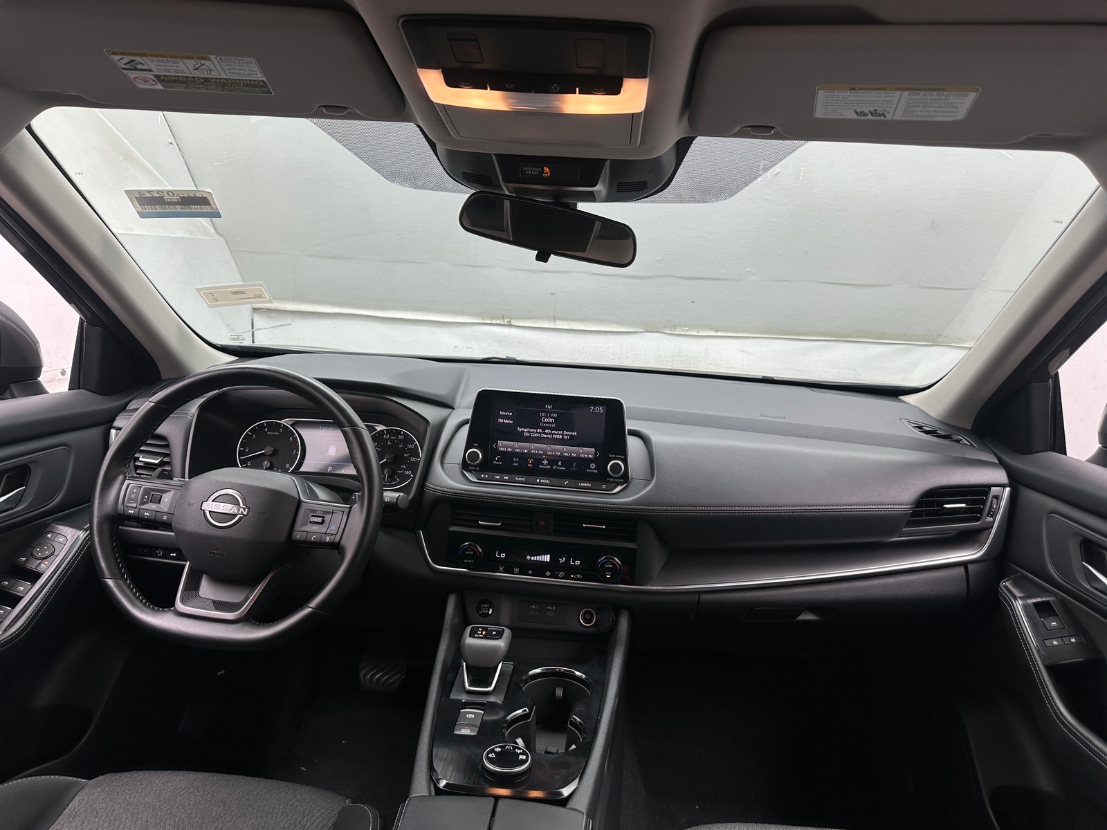 Thumbnail: 2025 Nissan Rogue - 3