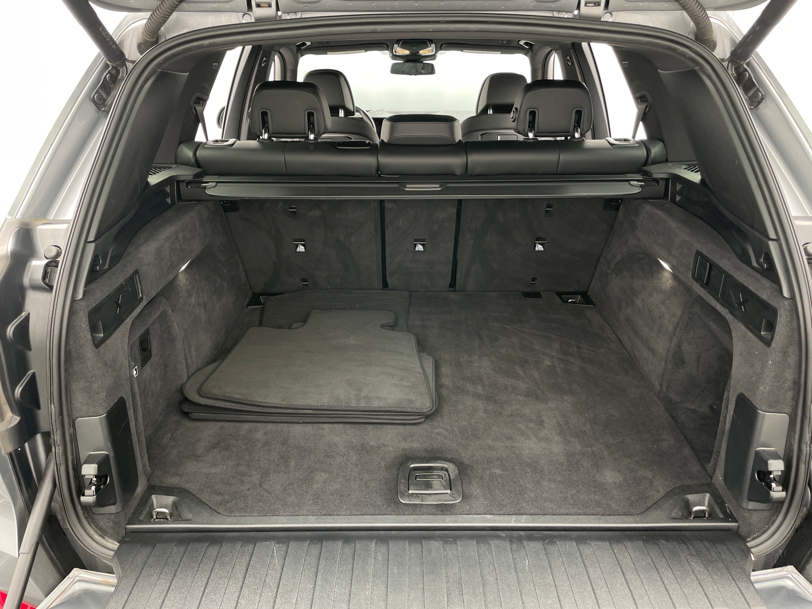 Thumbnail: 2025 BMW X5 - 6