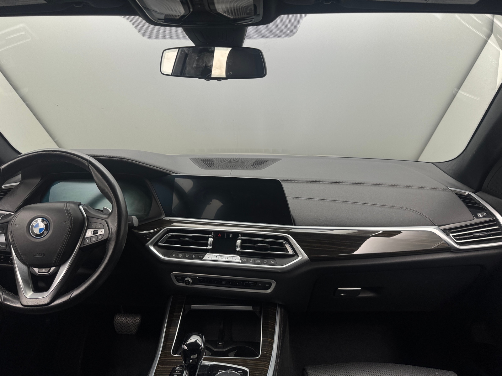 Thumbnail: 2023 BMW X5 - 3