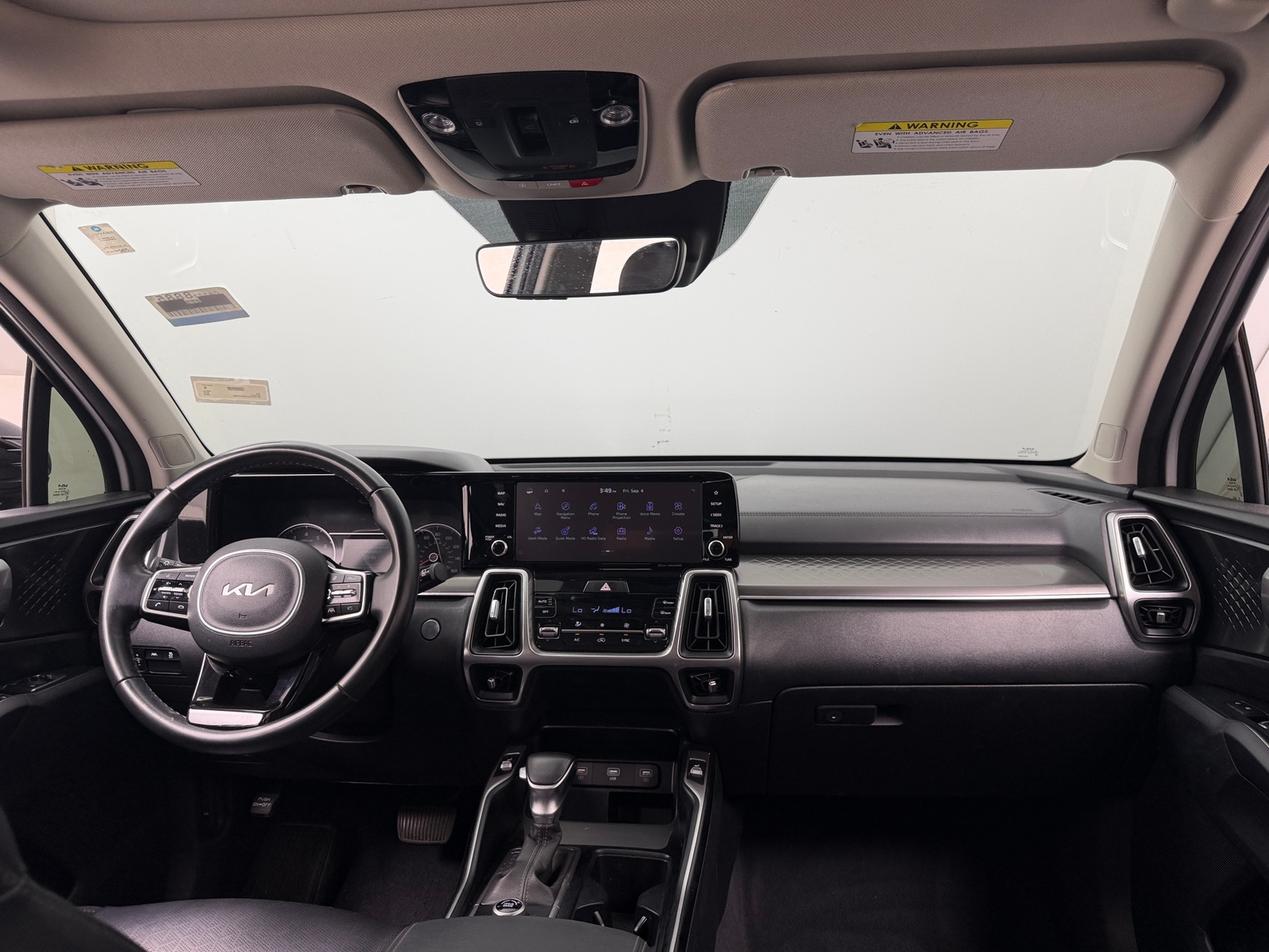 Thumbnail: 2022 Kia Sorento - 2